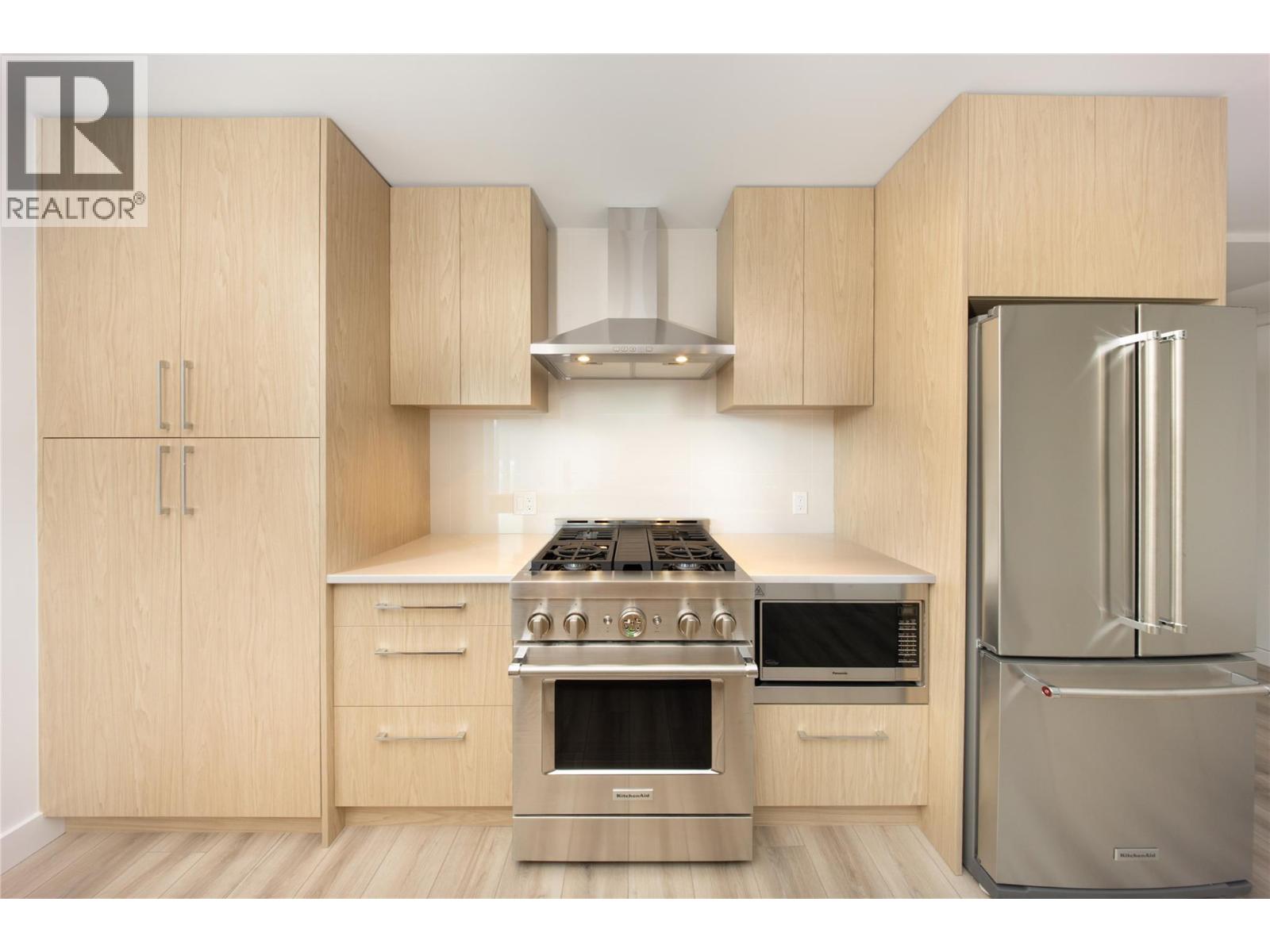 3051 Abbott Street Unit# 216