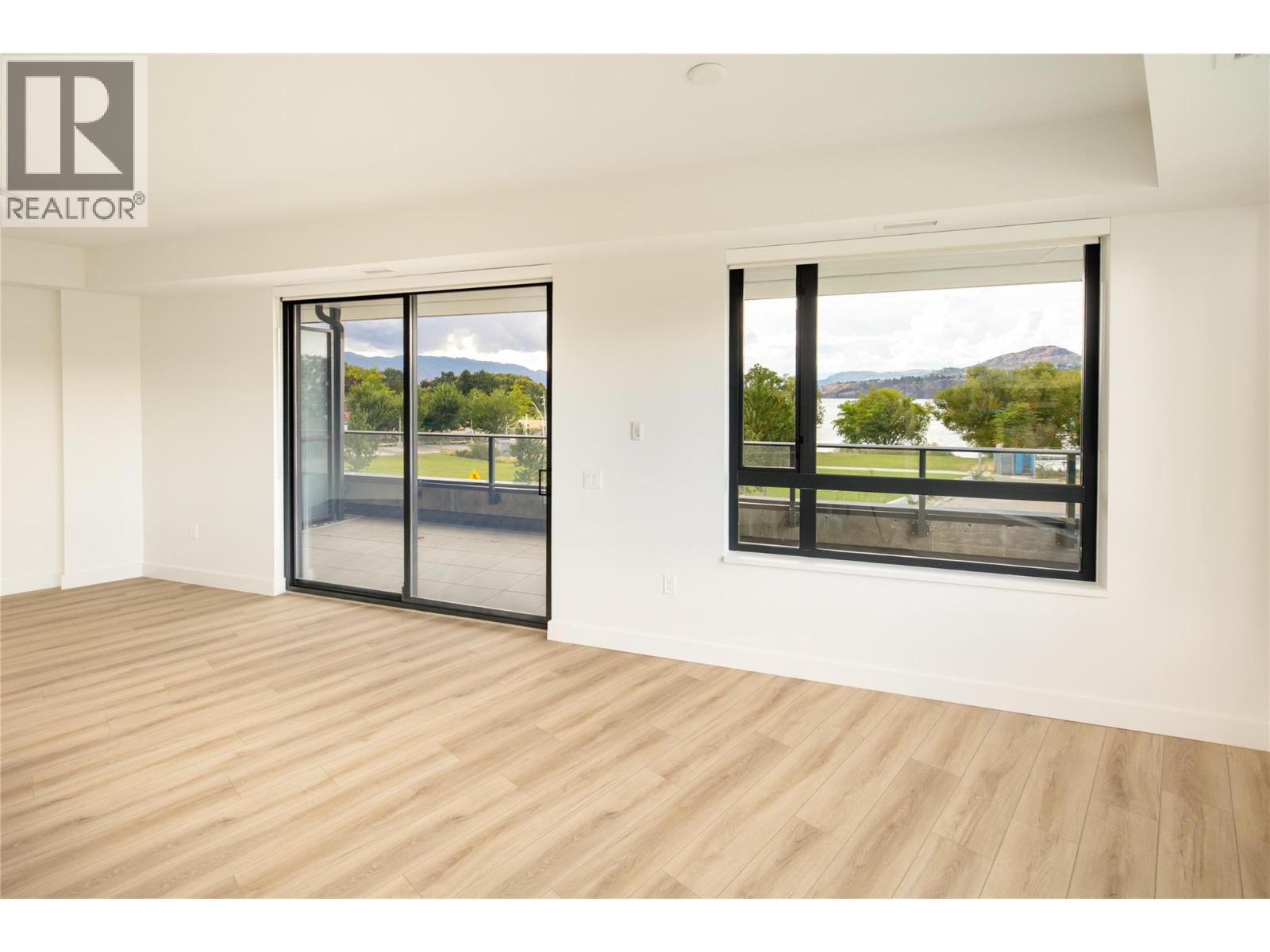 3051 Abbott Street Unit# 216