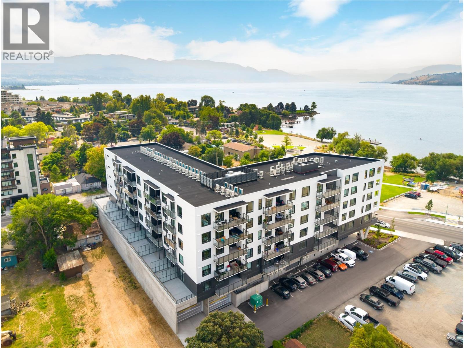 3051 Abbott Street Unit# 206