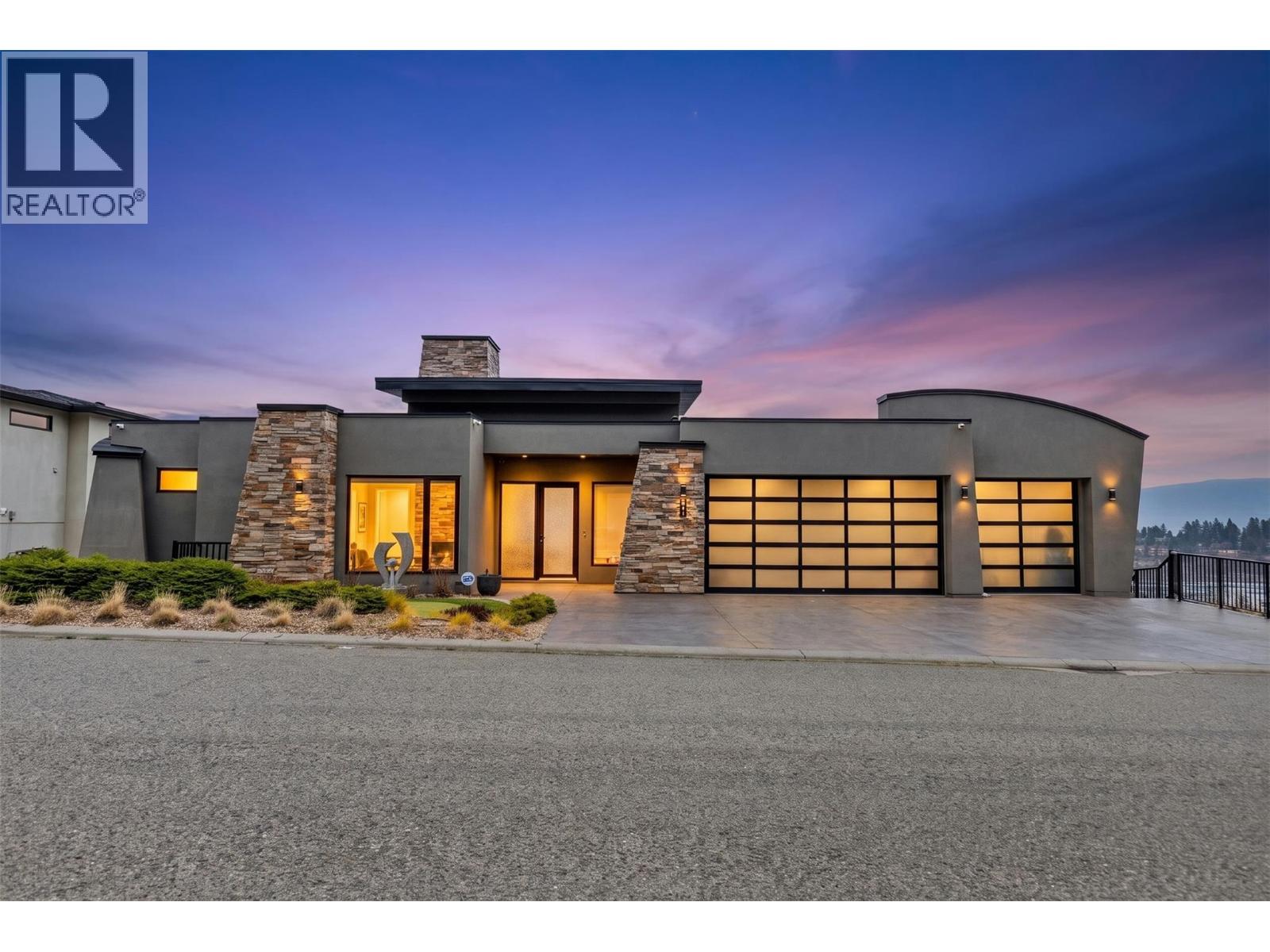 1851 Diamond View Drive