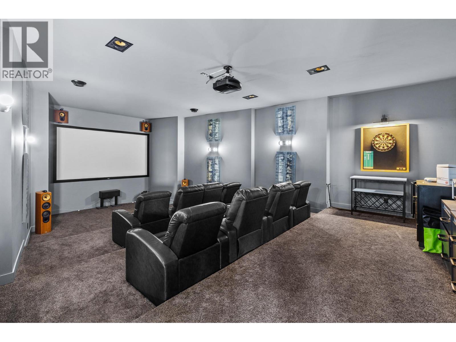 1851 Diamond View Drive