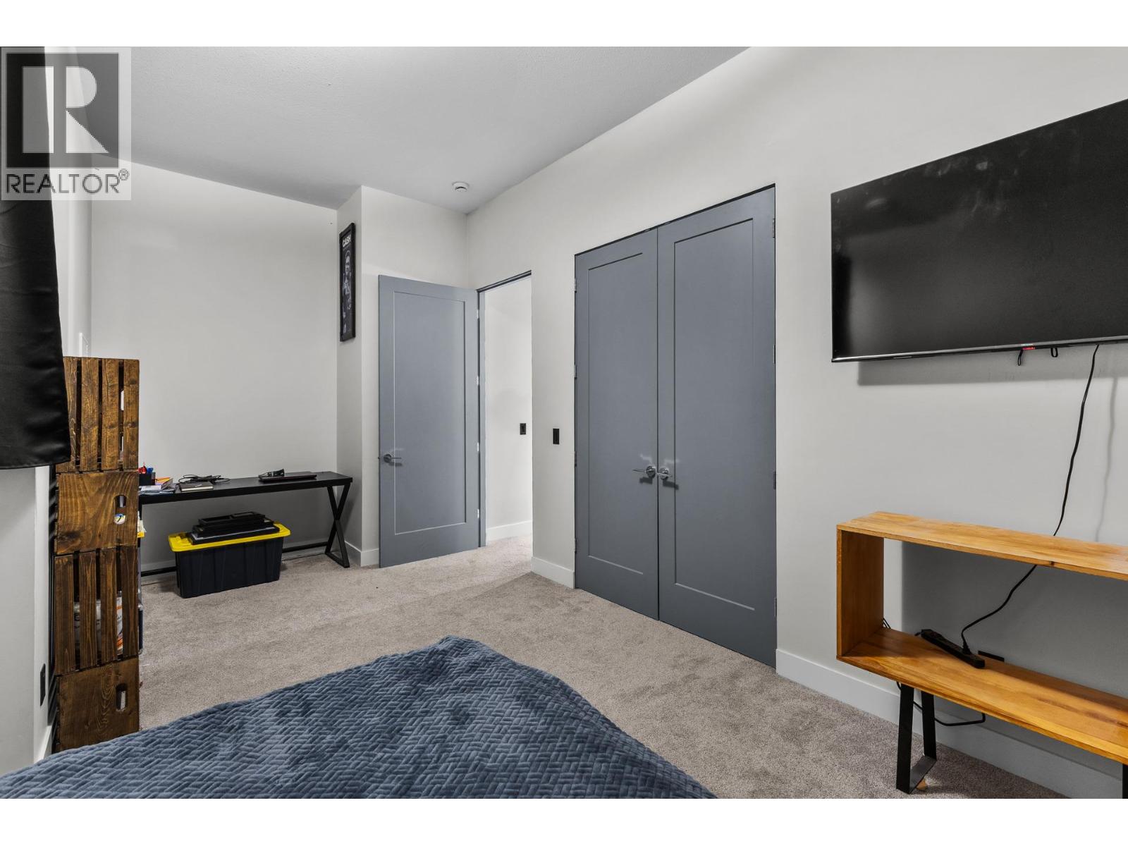 1851 Diamond View Drive