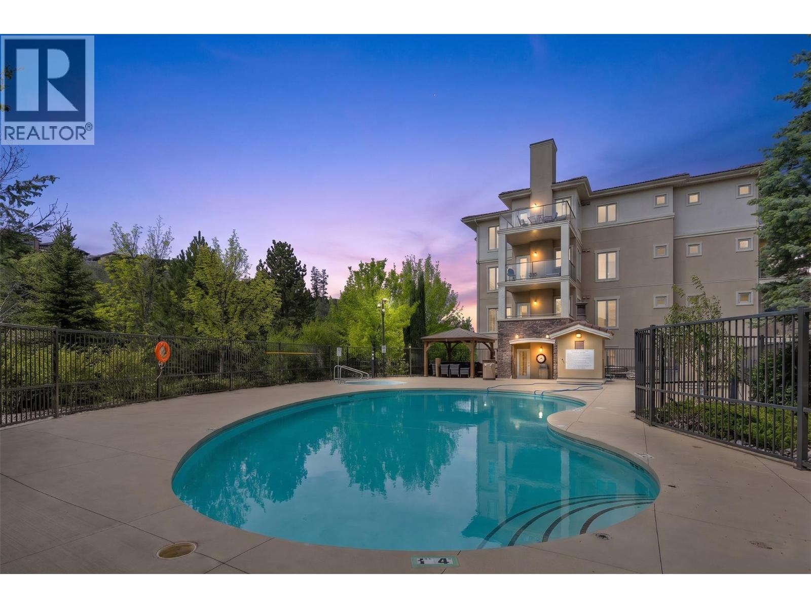 1875 Country Club Drive Unit# 1204