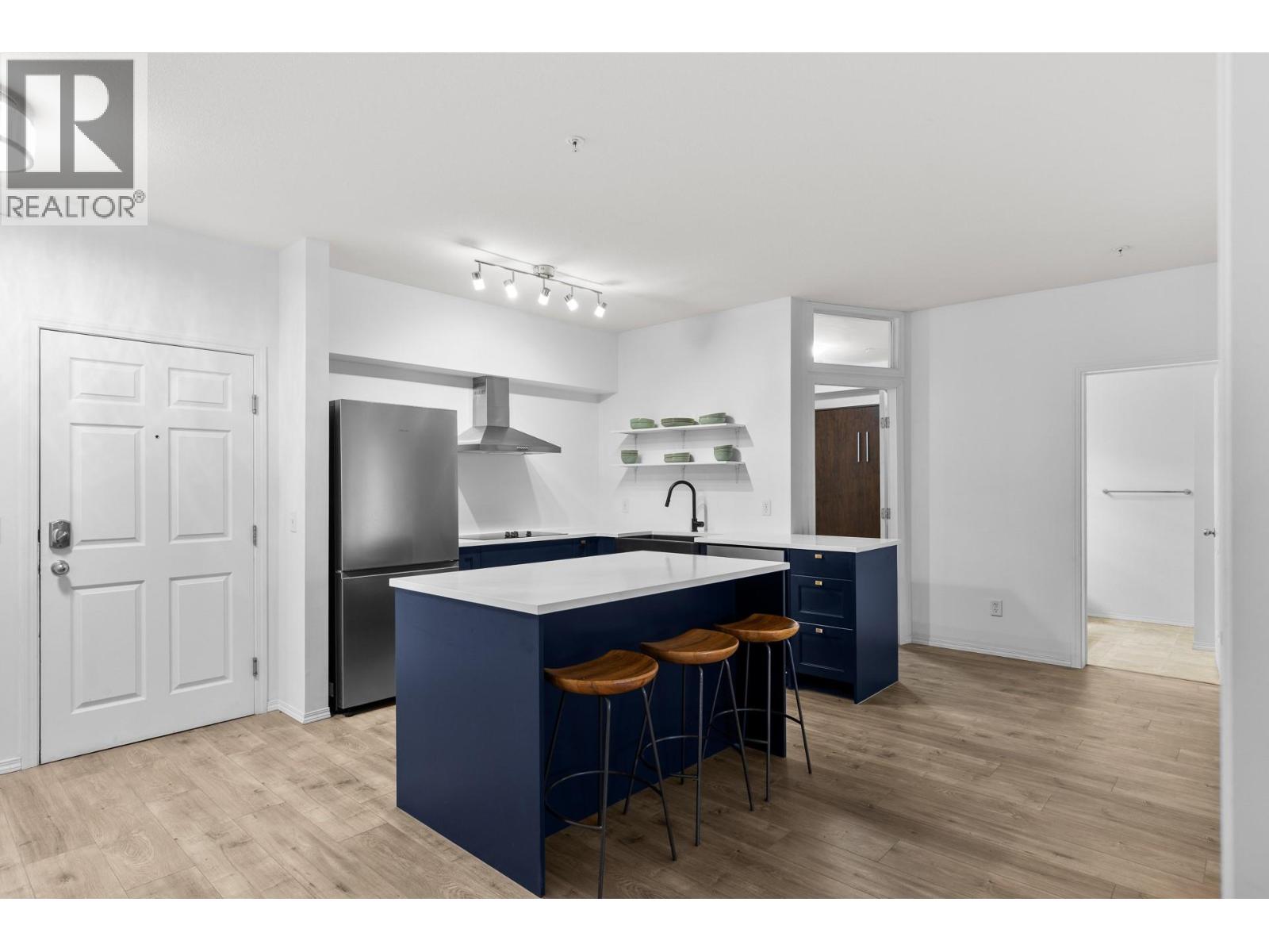 1875 Country Club Drive Unit# 1204