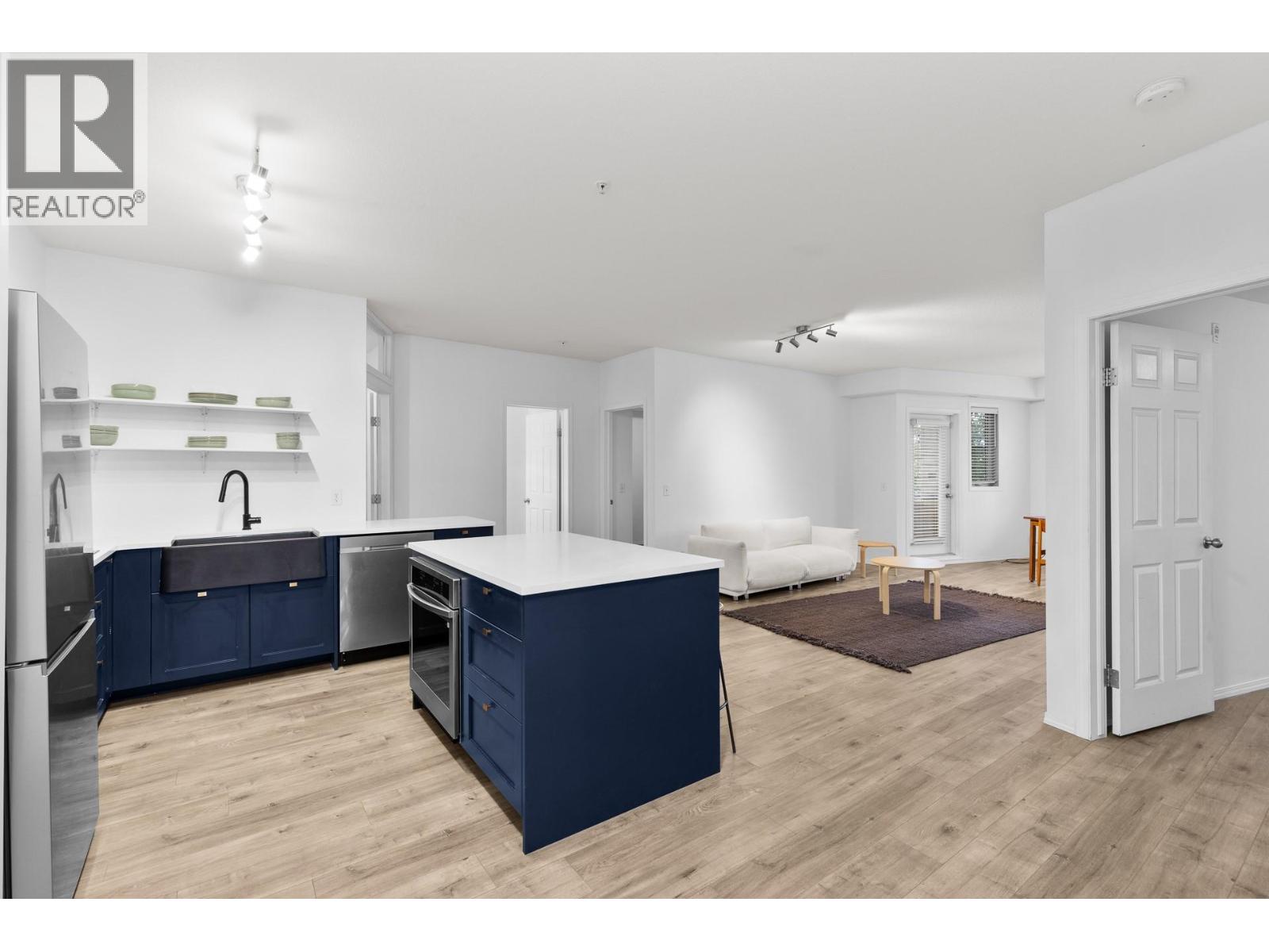 1875 Country Club Drive Unit# 1204