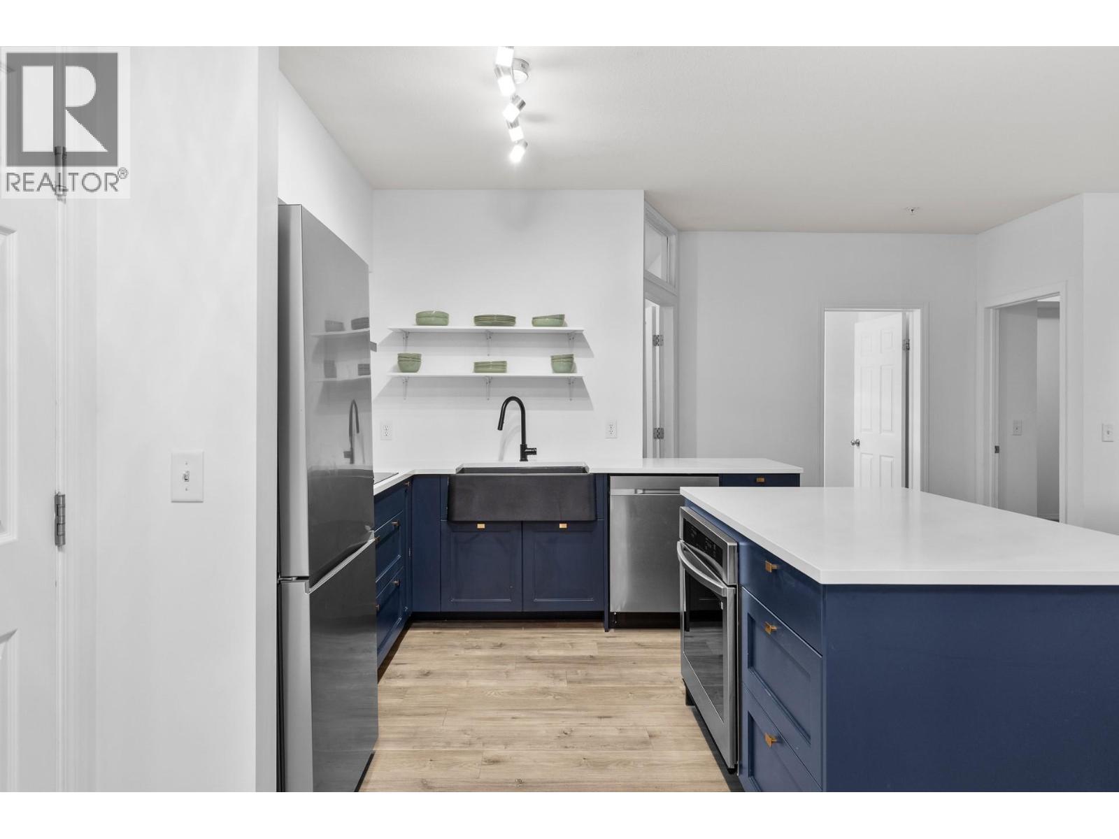 1875 Country Club Drive Unit# 1204