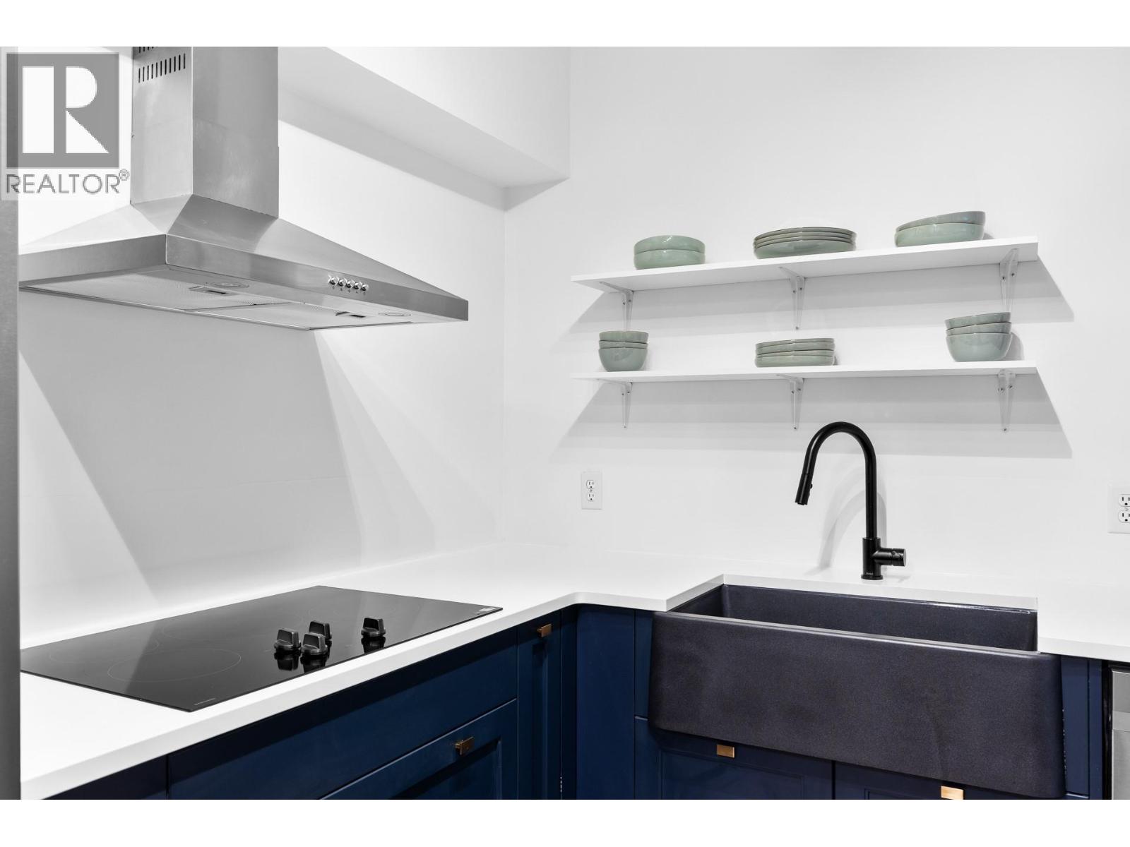 1875 Country Club Drive Unit# 1204