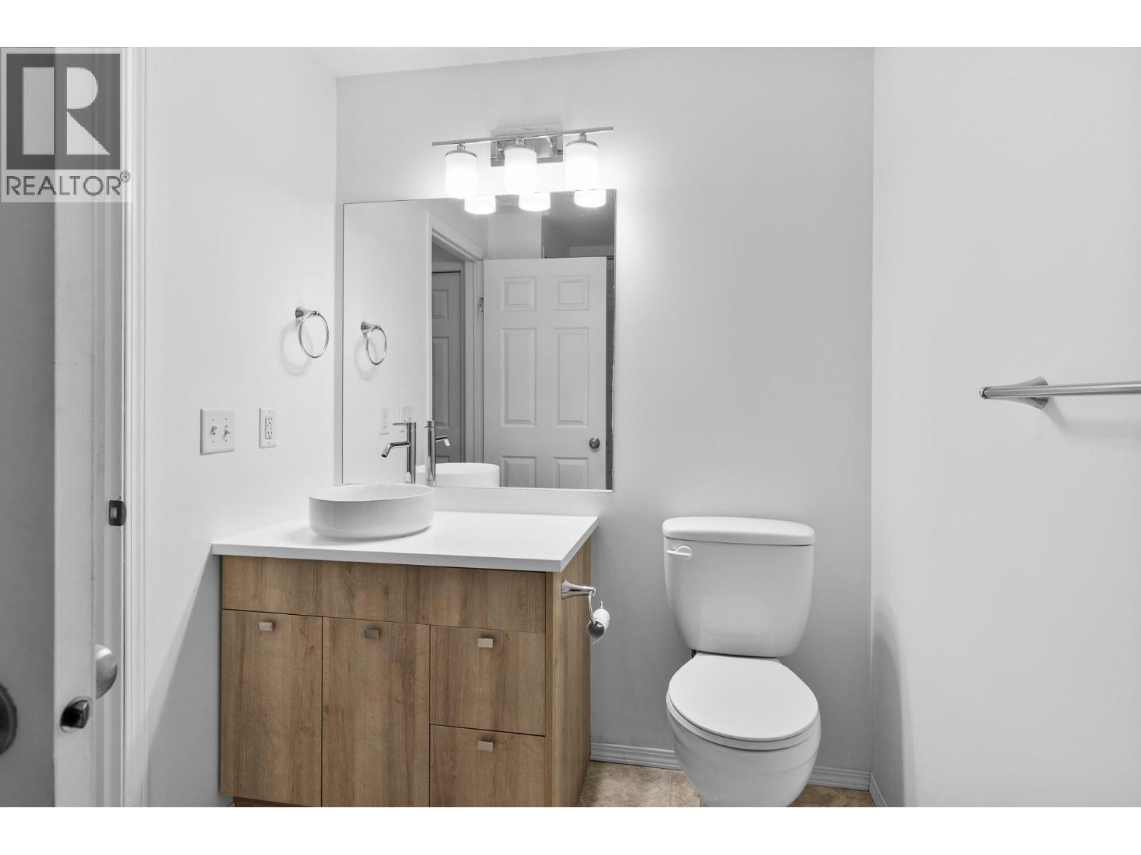 1875 Country Club Drive Unit# 1204