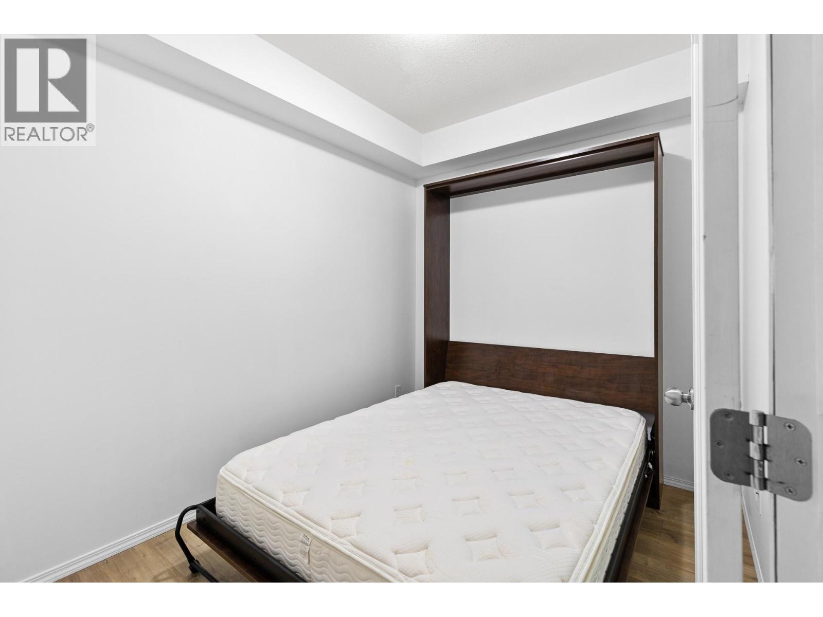 1875 Country Club Drive Unit# 1204