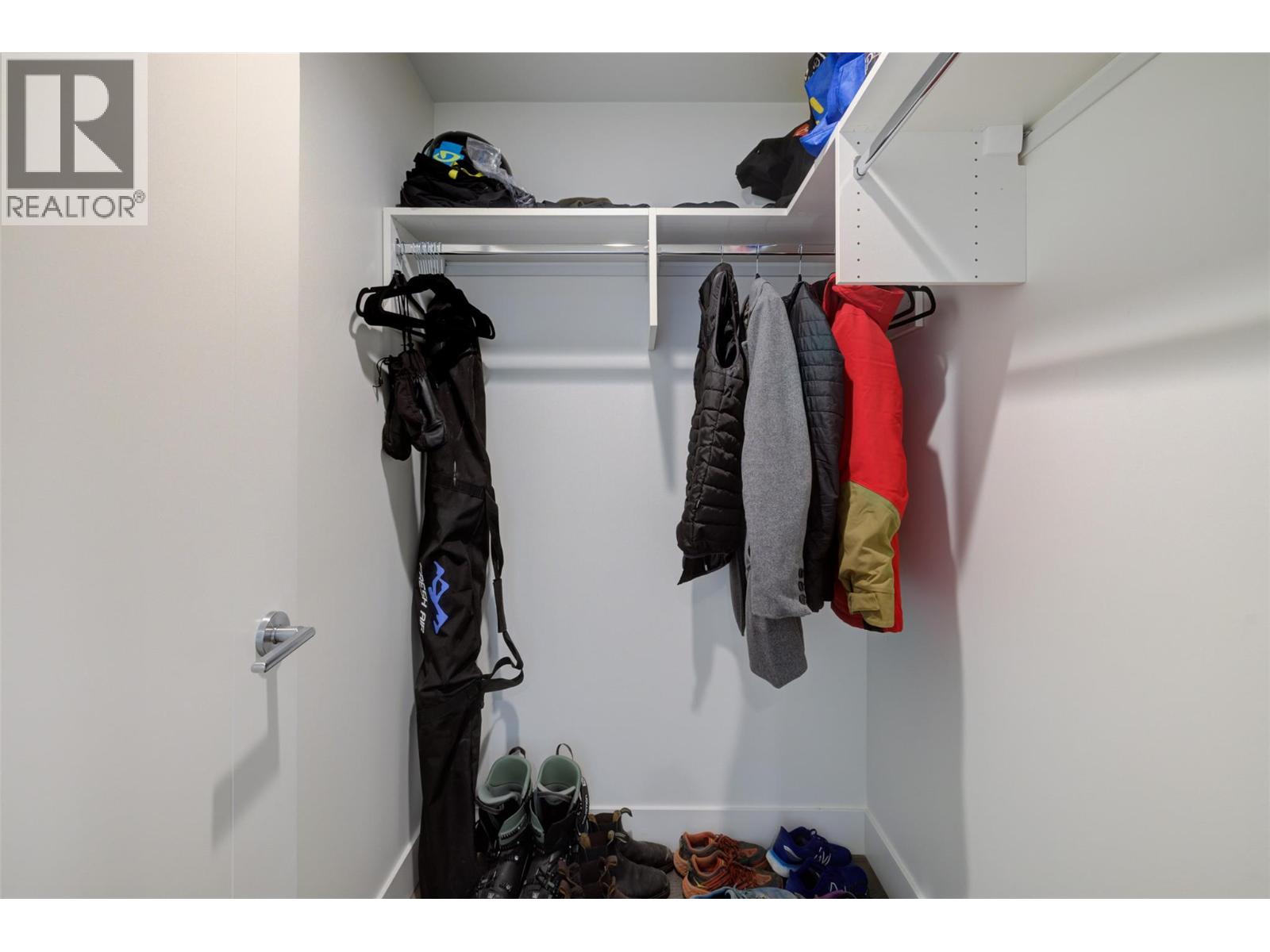 1181 Sunset Drive Unit# 2302