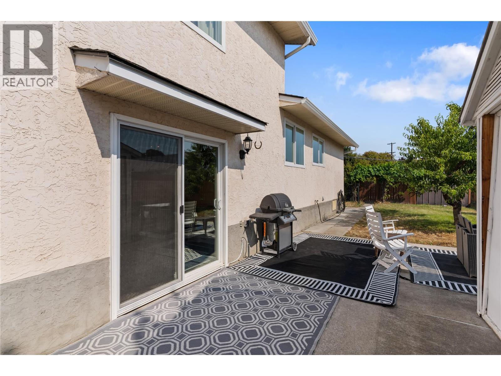 4201 Lakeshore Road