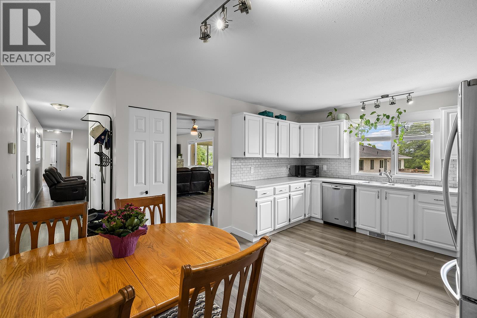 3463 Logan Road