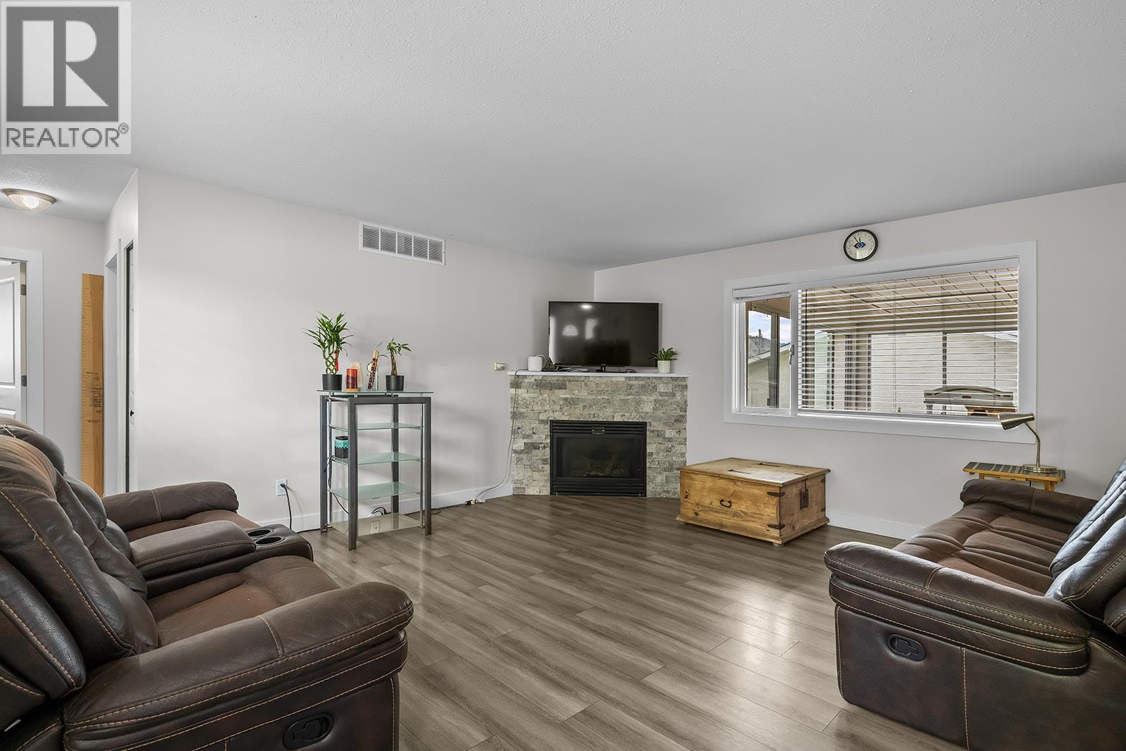 3463 Logan Road
