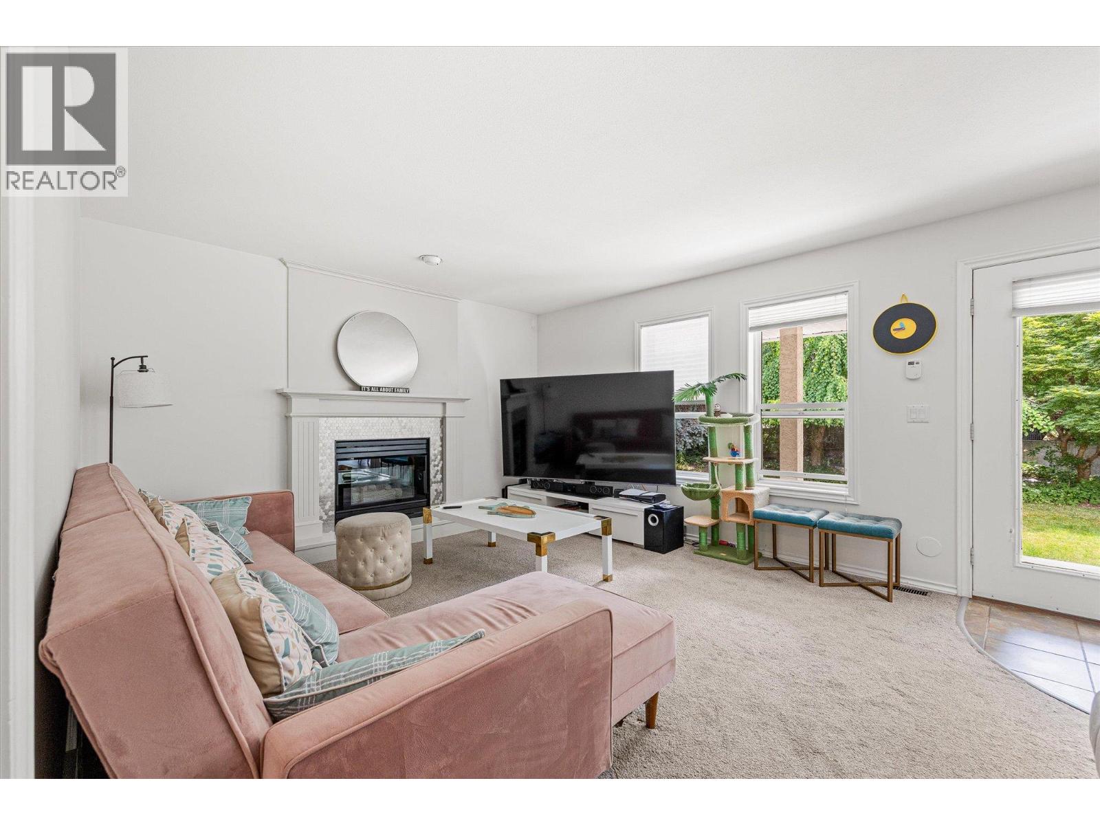 4619 Gordon Drive