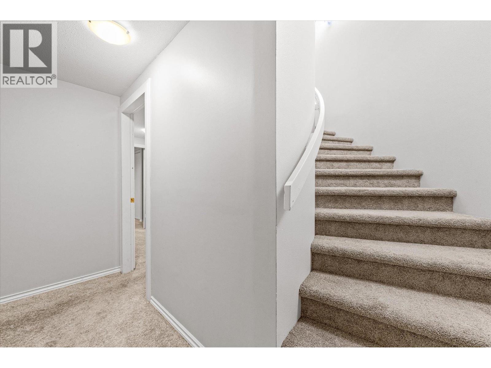4619 Gordon Drive