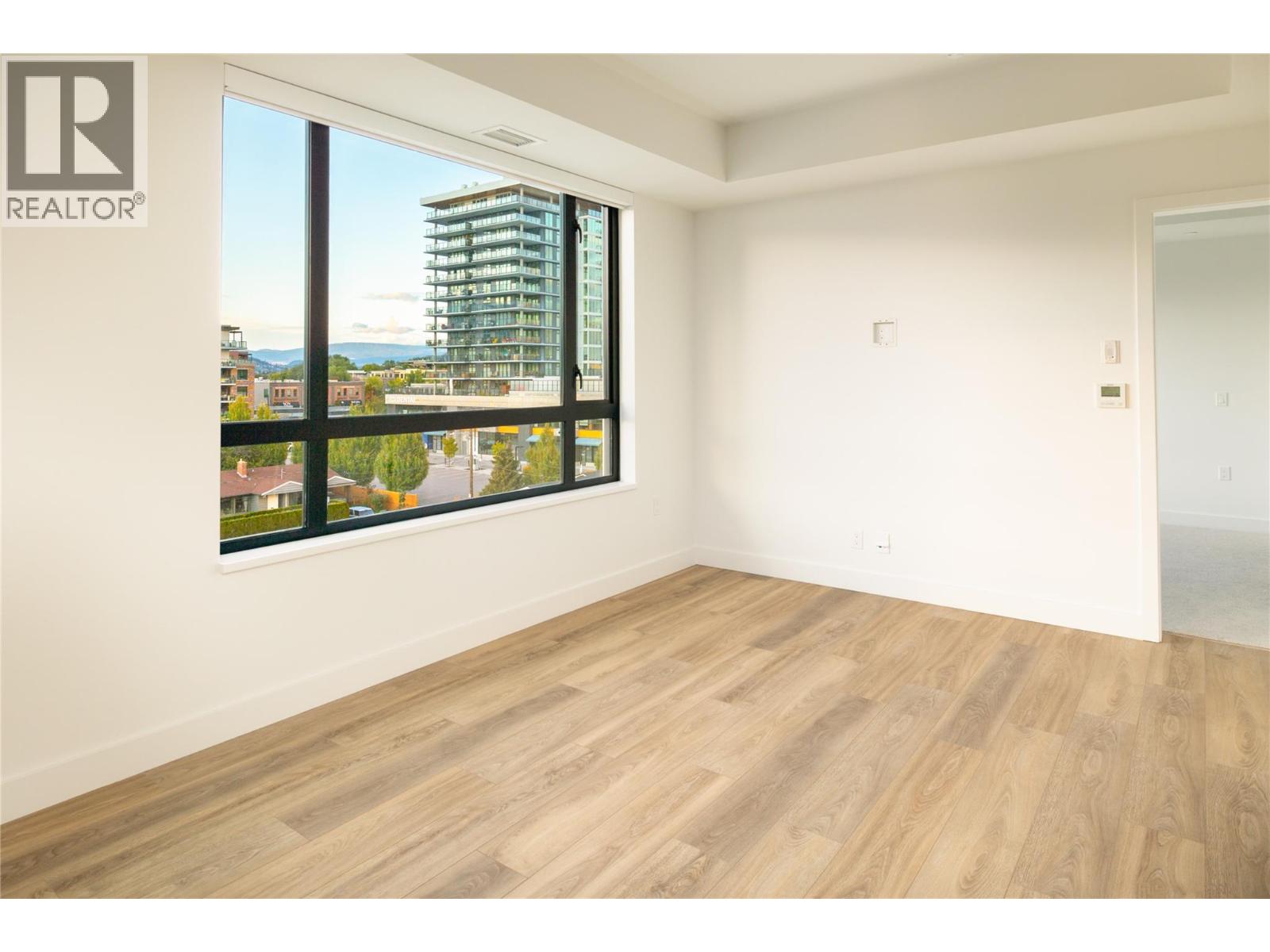 3051 Abbott Street Unit# 401