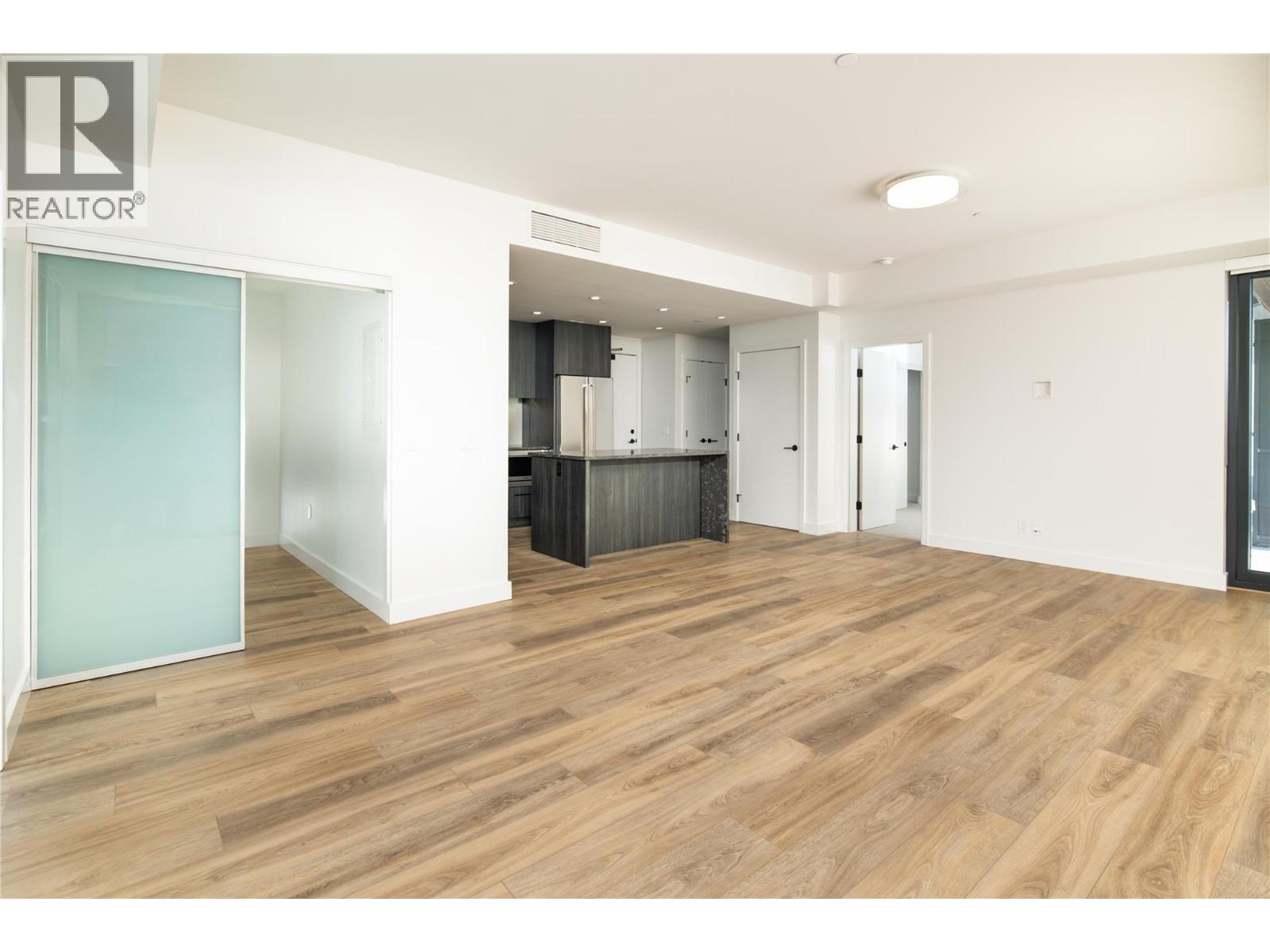 3051 Abbott Street Unit# 512