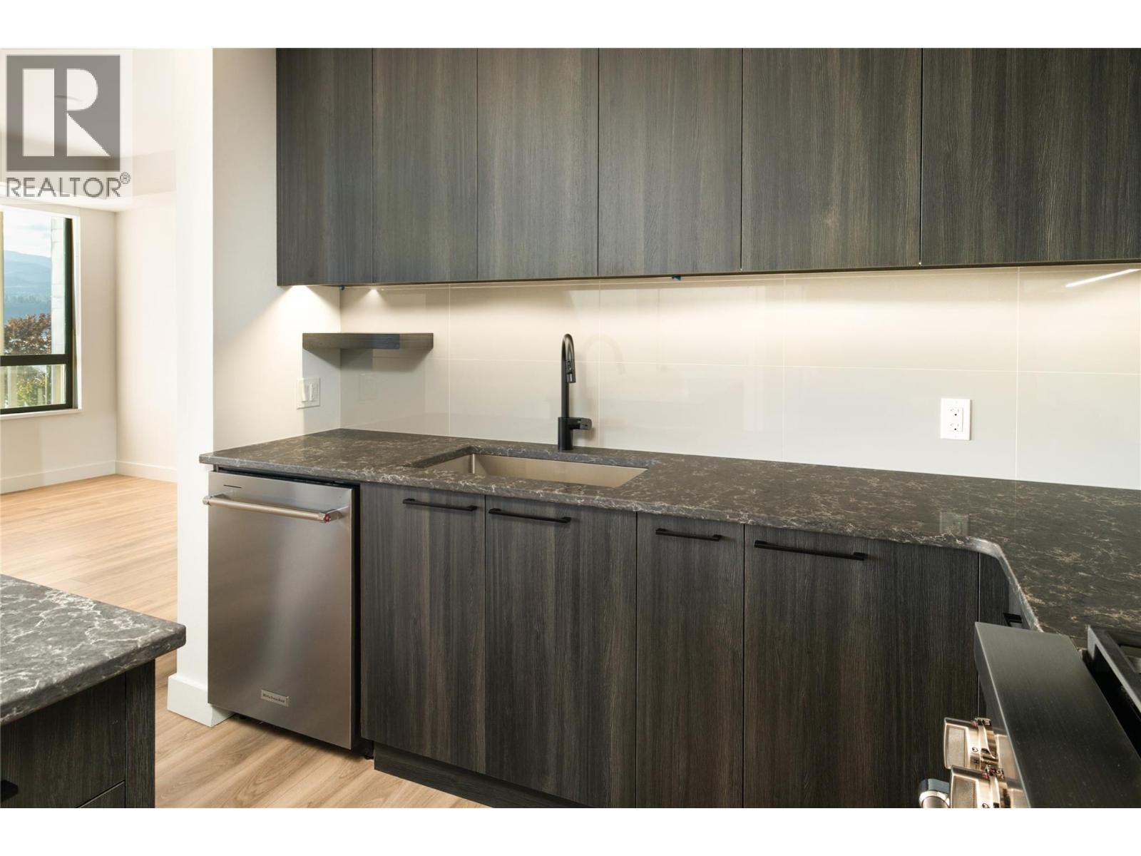 3051 Abbott Street Unit# 512
