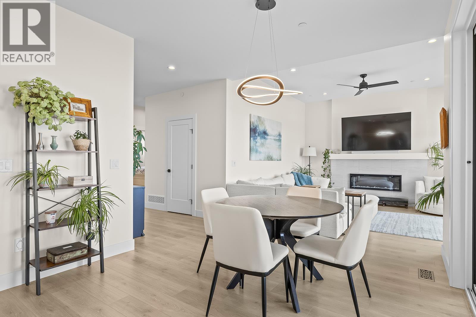 796 Kuipers Crescent Unit# 16