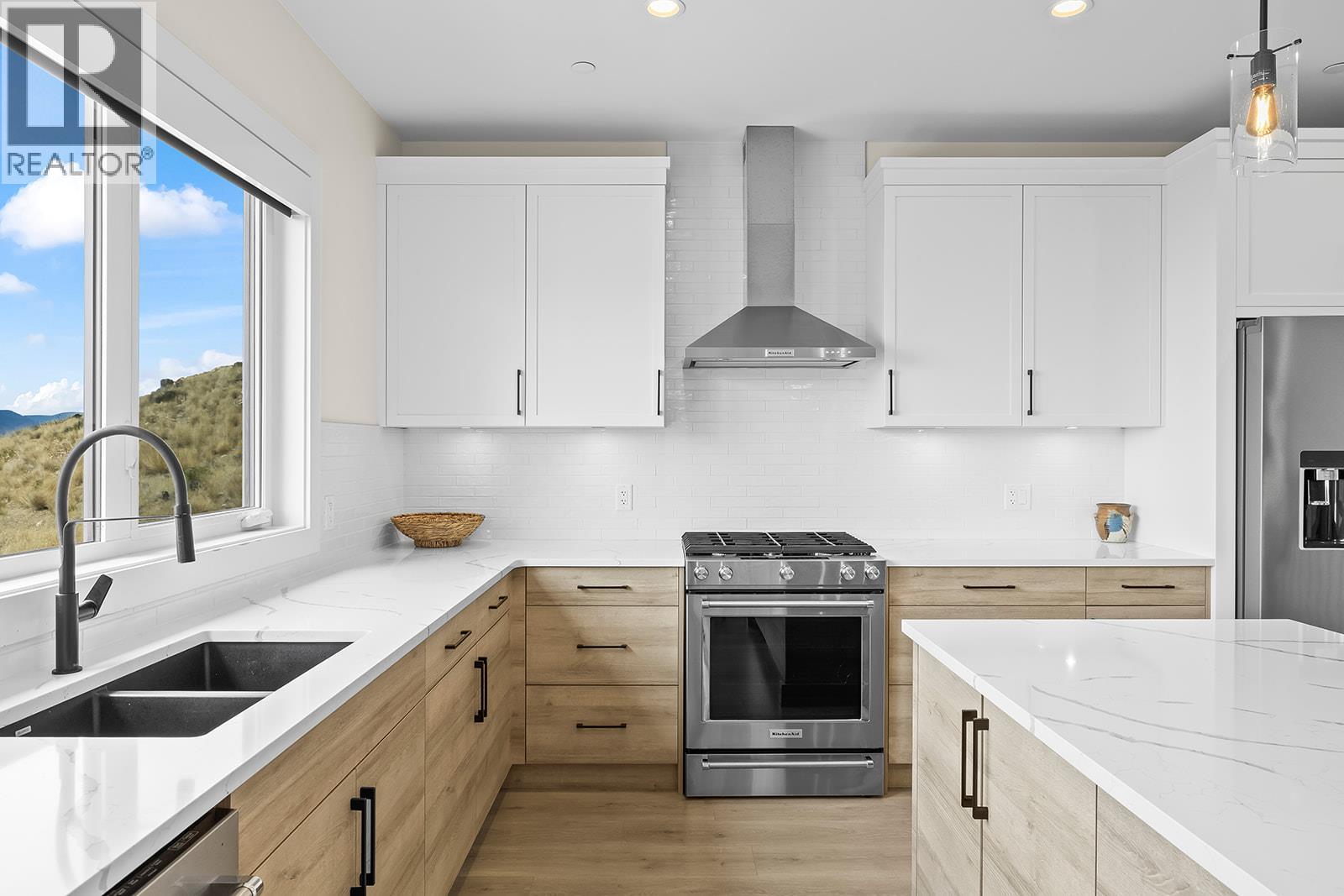 796 Kuipers Crescent Unit# 16
