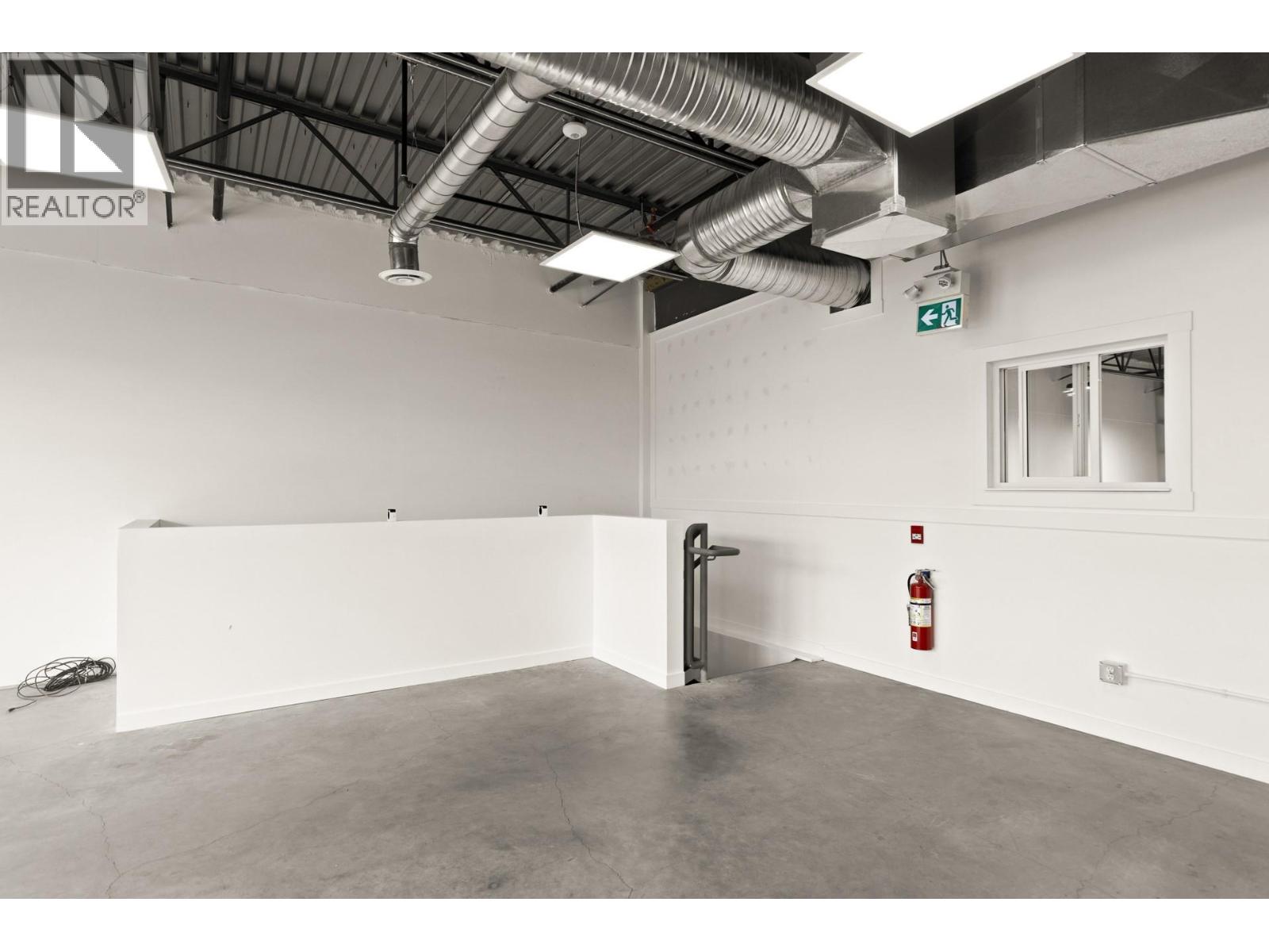 880 Clement Avenue Unit# 204
