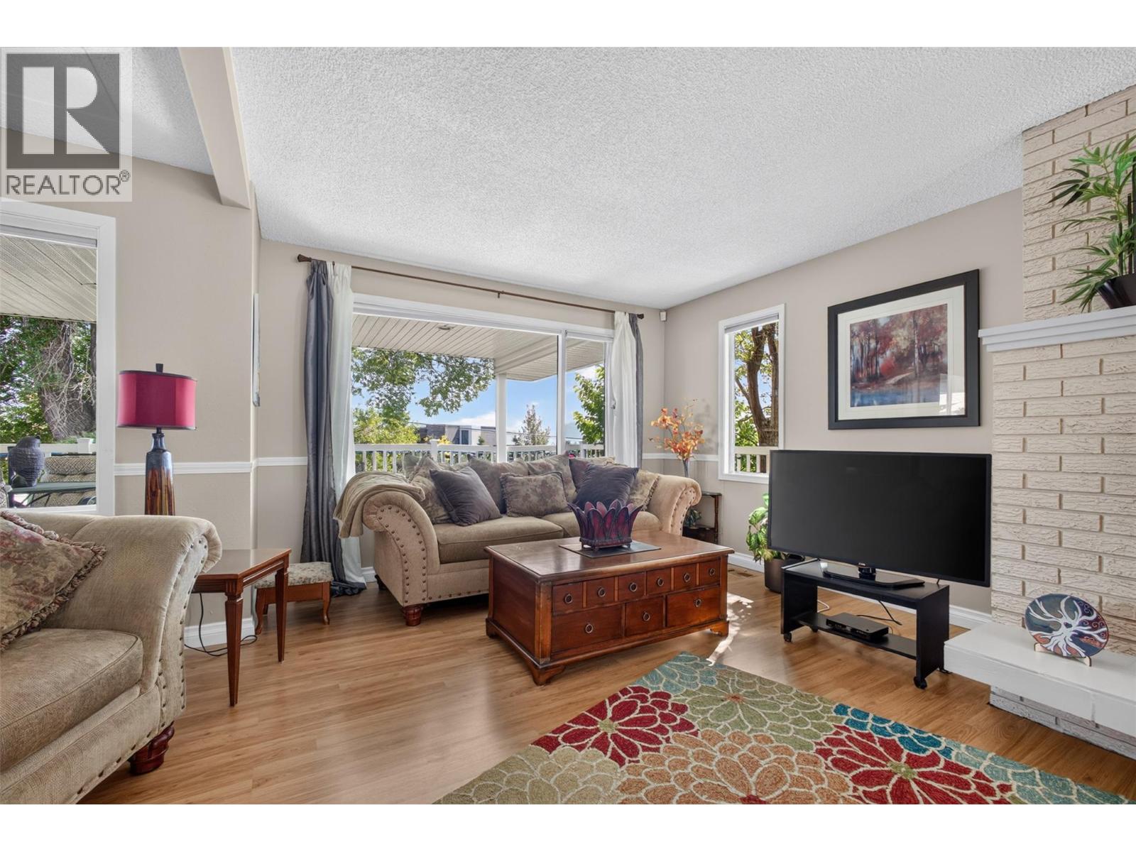 800 Montigny Road