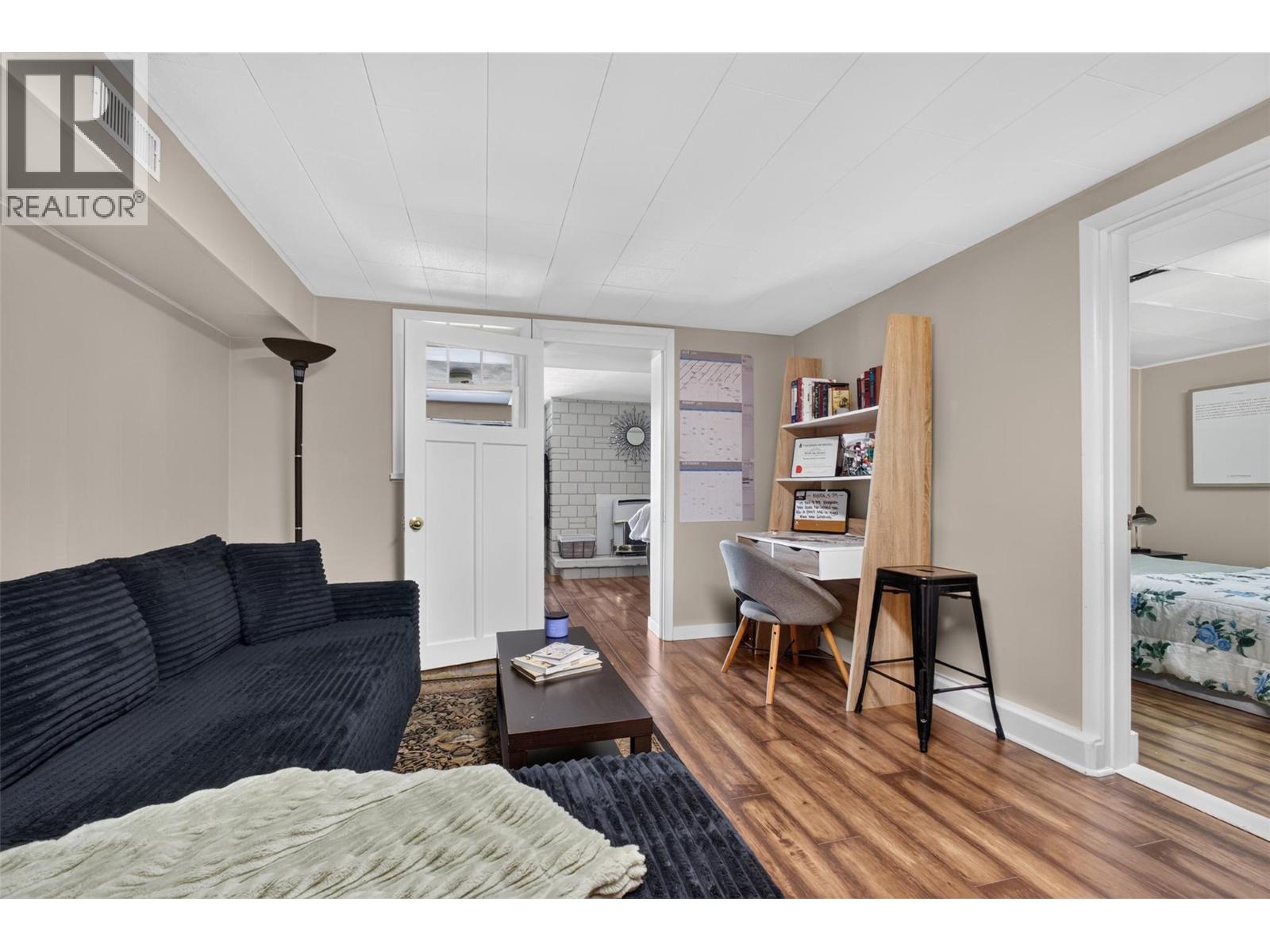 800 Montigny Road