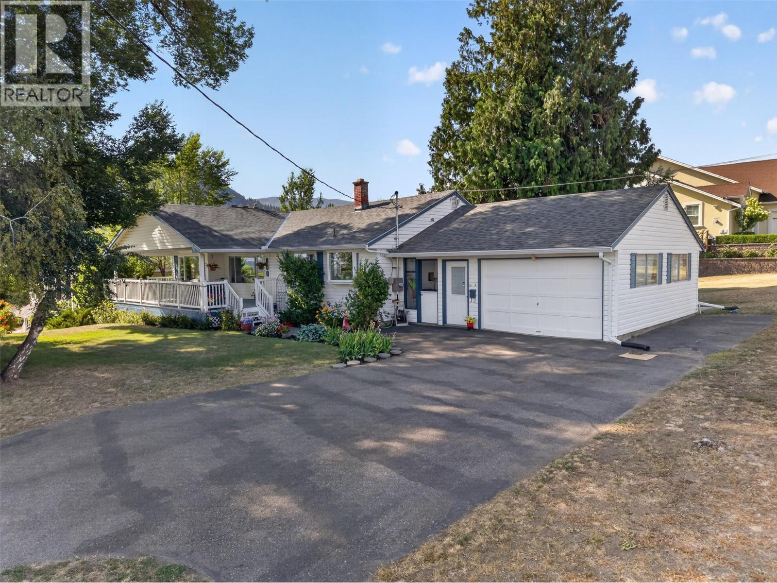800 Montigny Road