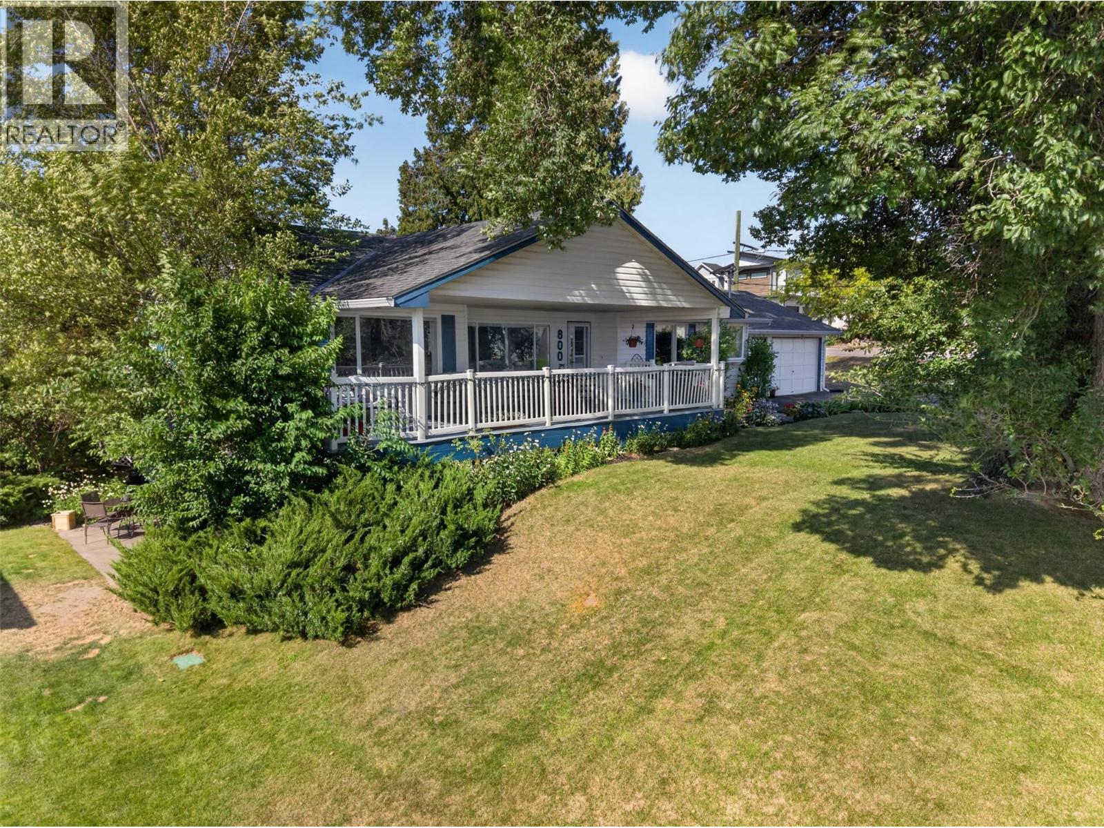 800 Montigny Road