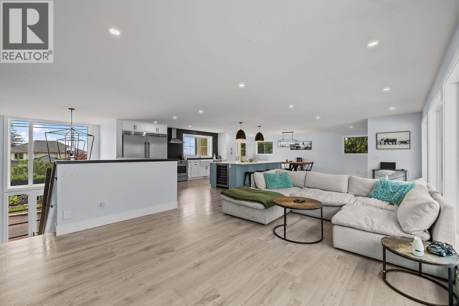 2340 Thacker Drive