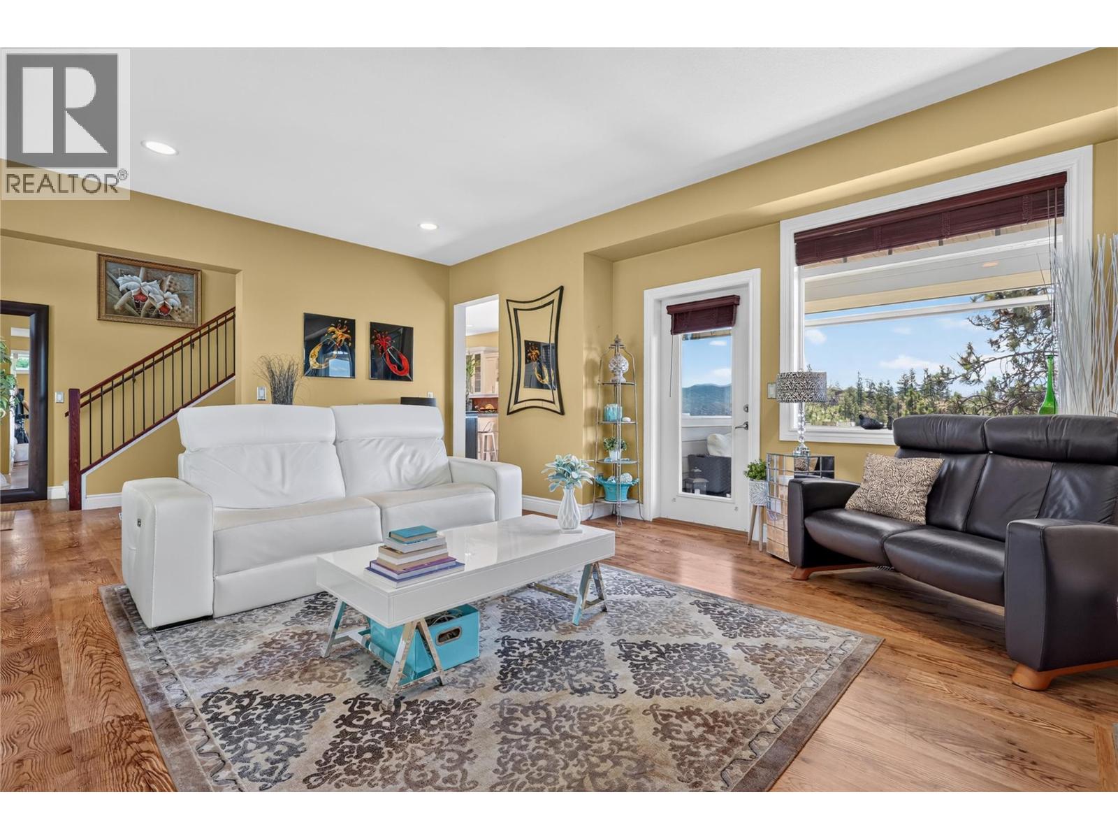 1124 Peak Point Drive