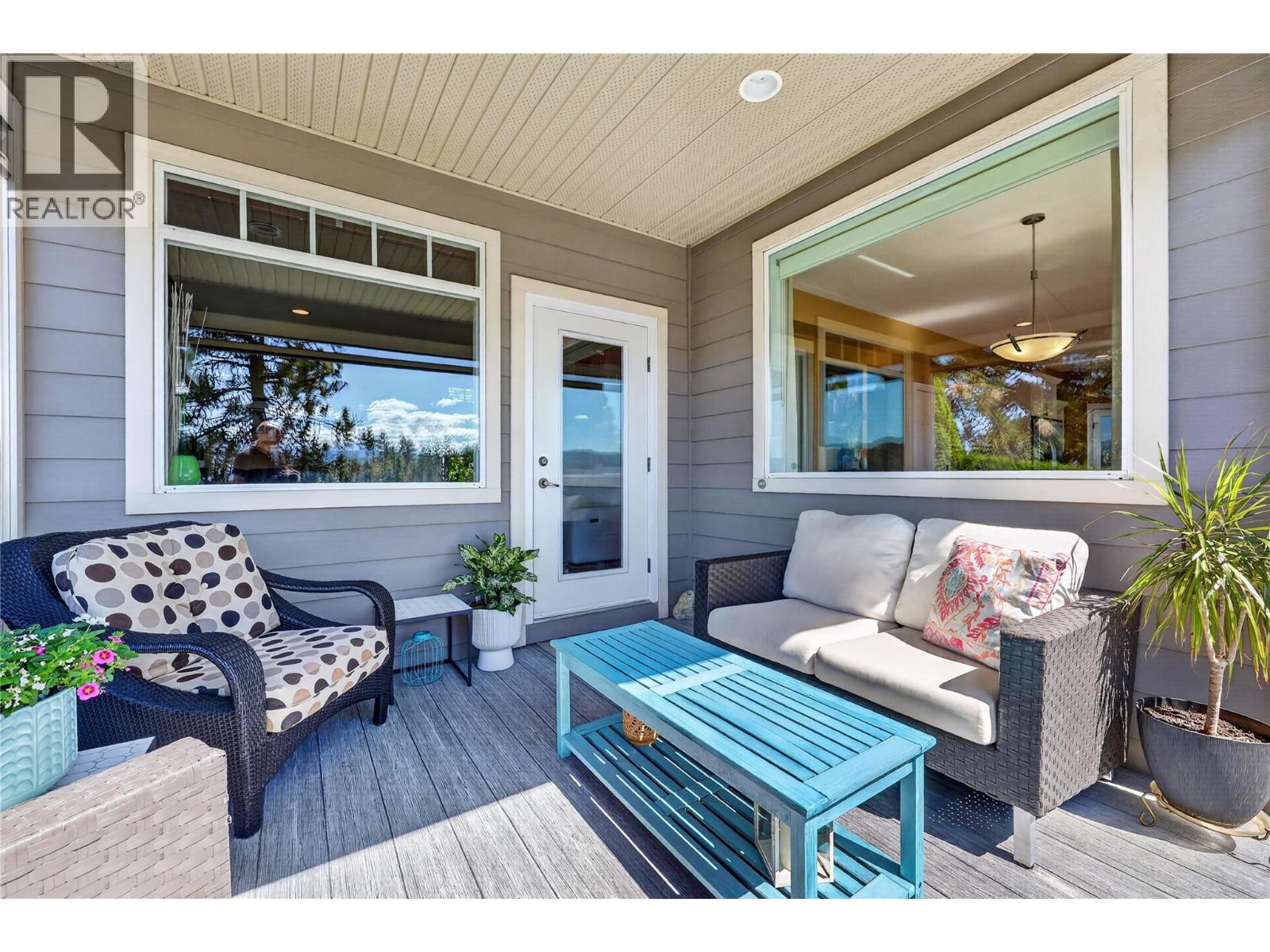 1124 Peak Point Drive