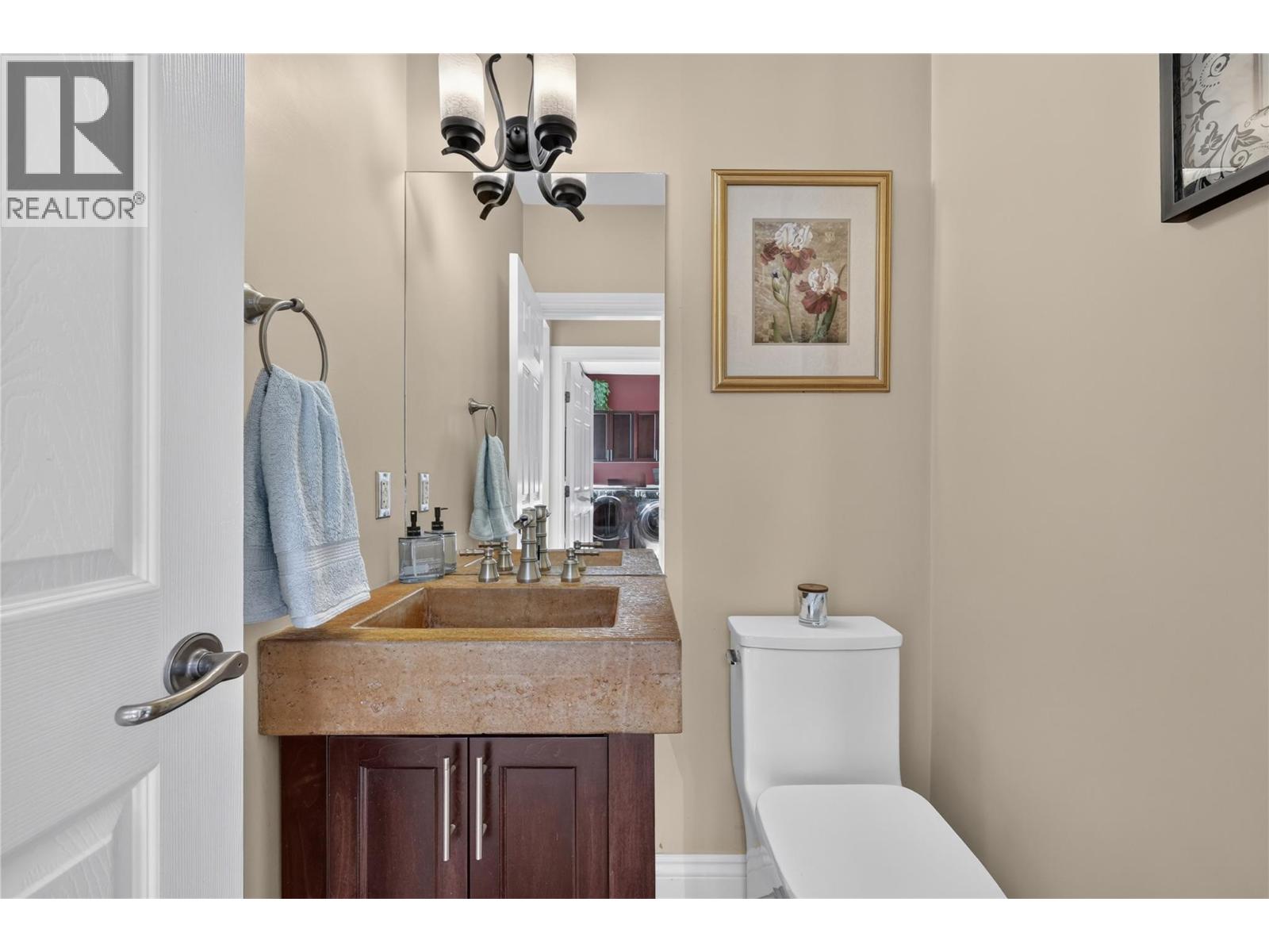 1124 Peak Point Drive