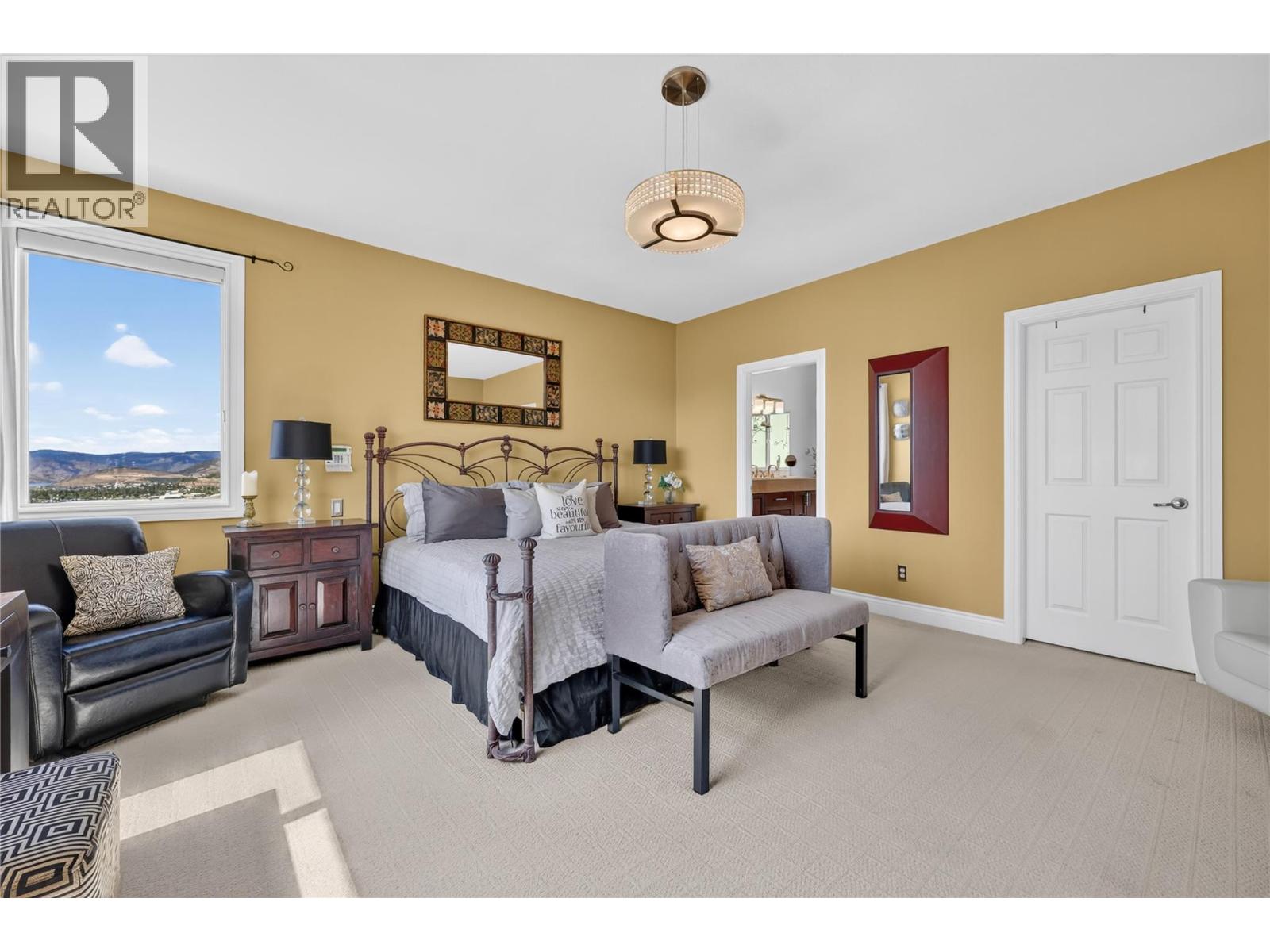 1124 Peak Point Drive