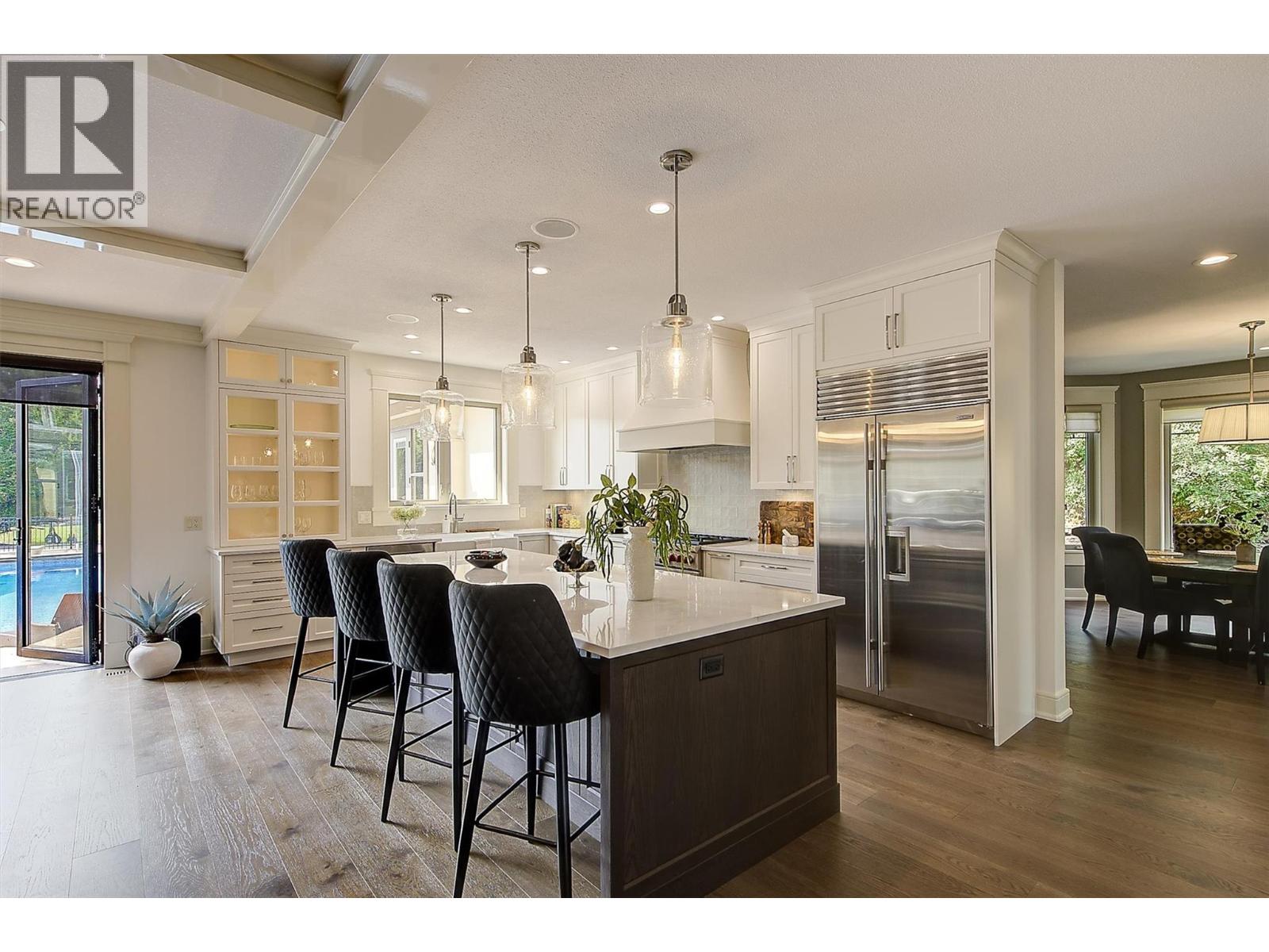 4466 Rattenbury Court