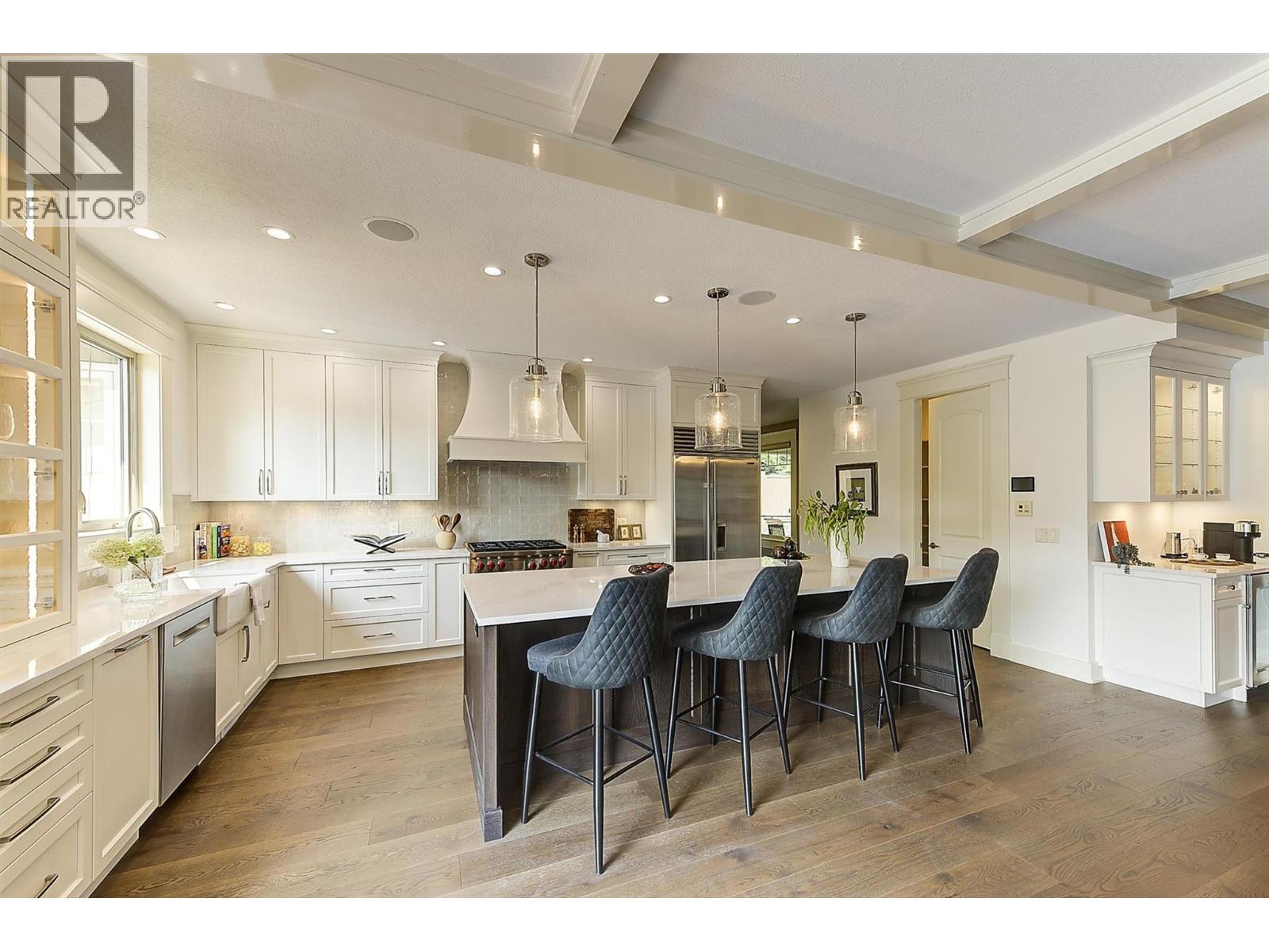 4466 Rattenbury Court