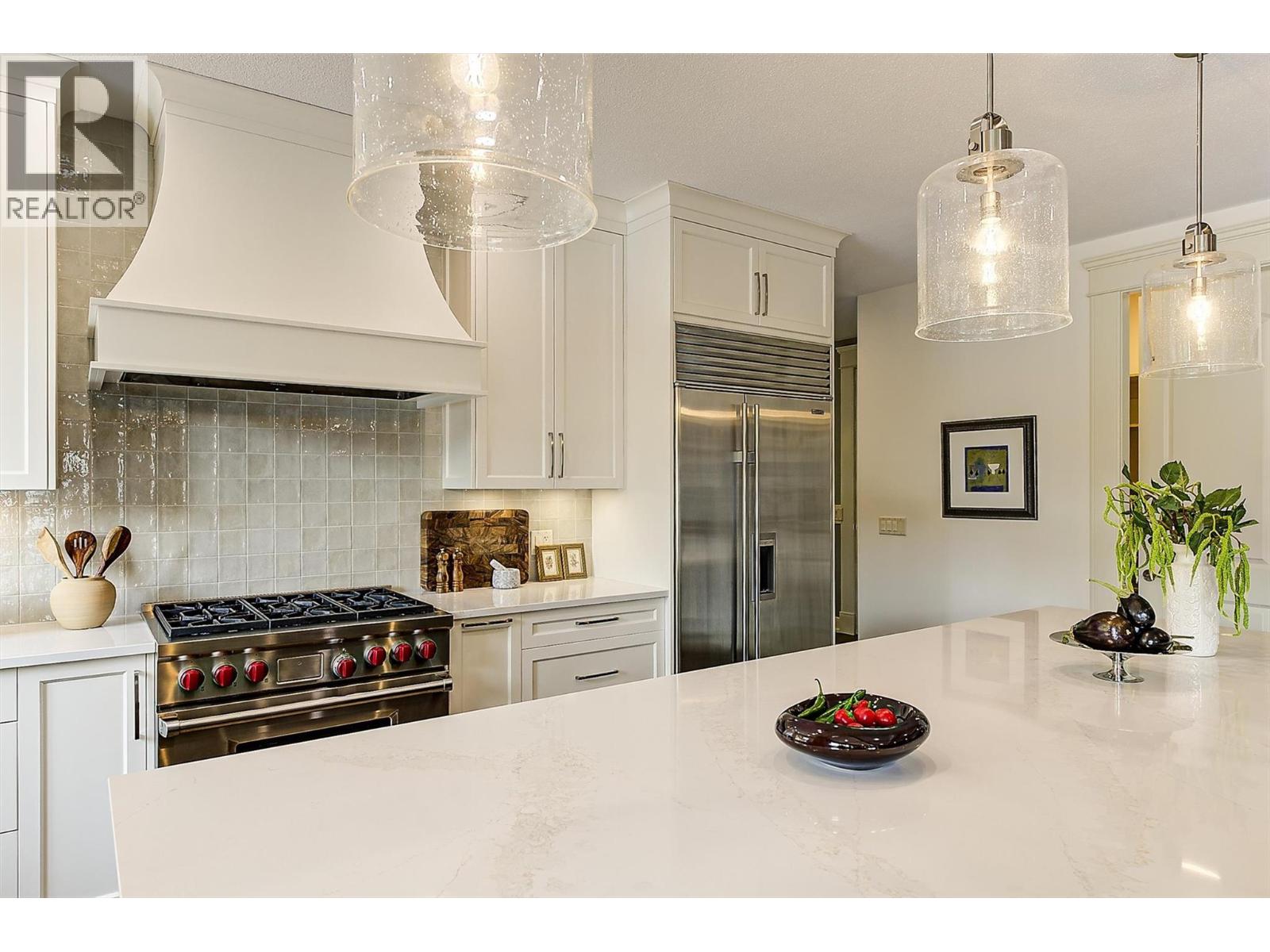 4466 Rattenbury Court