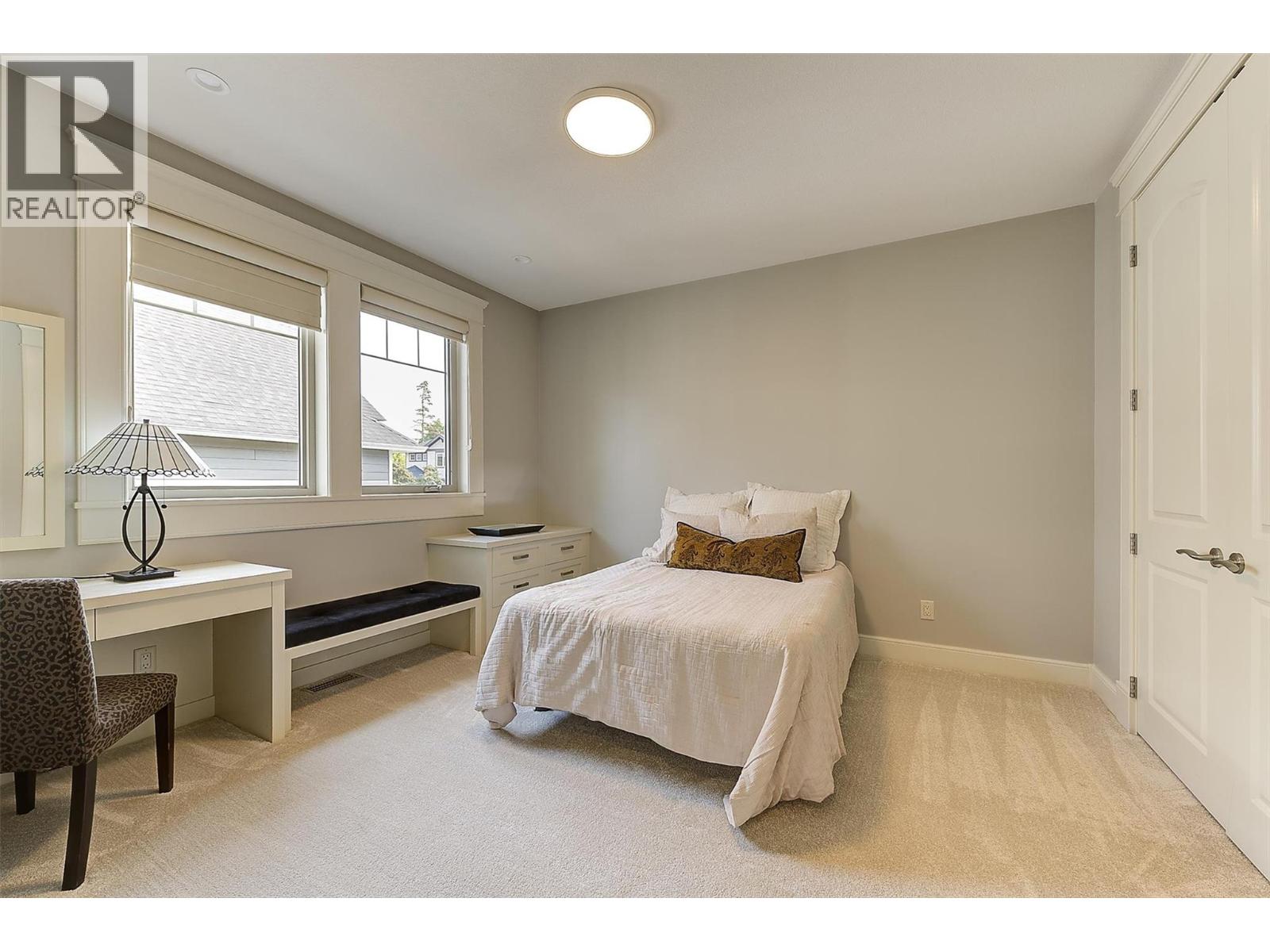 4466 Rattenbury Court