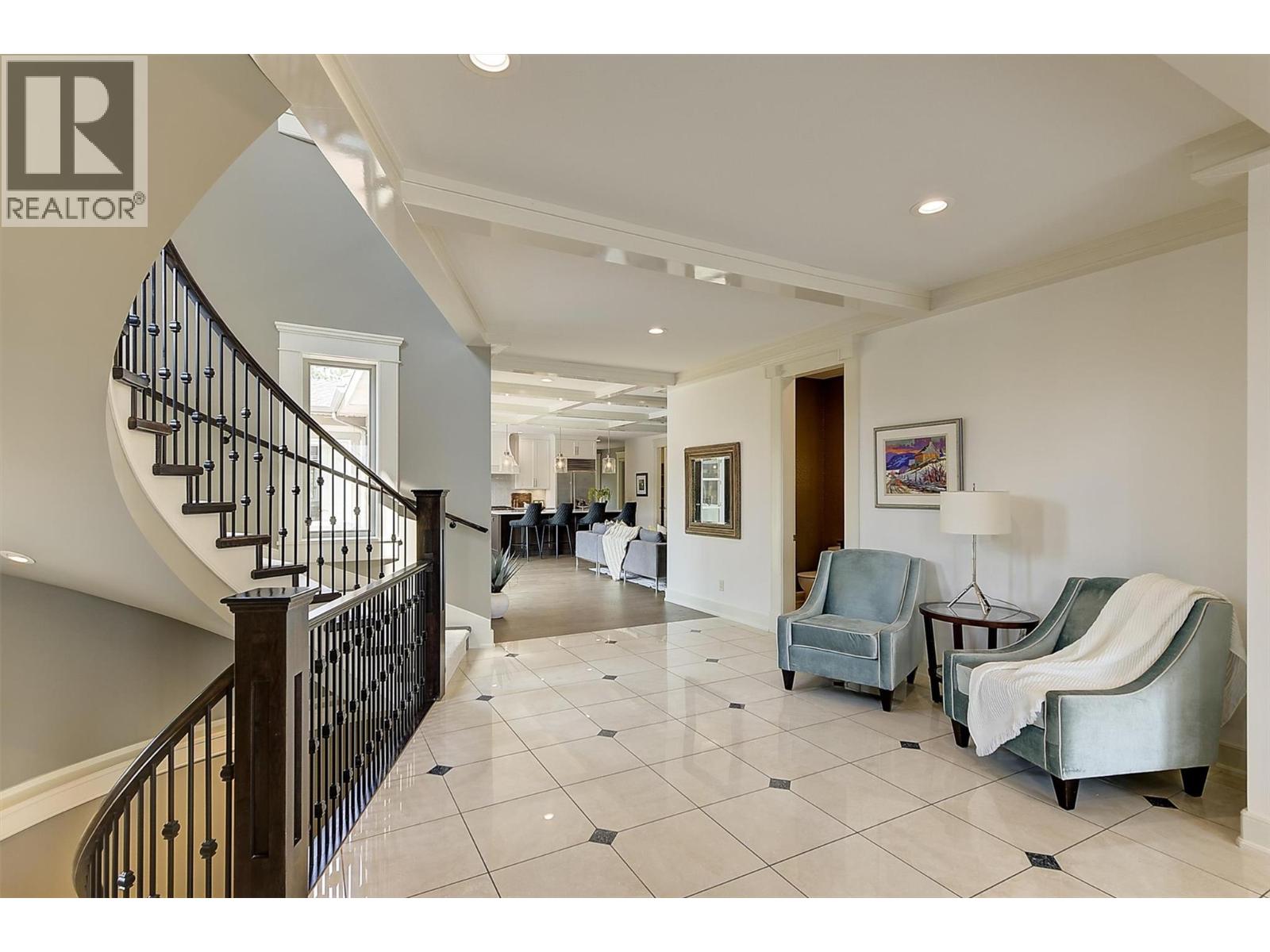 4466 Rattenbury Court