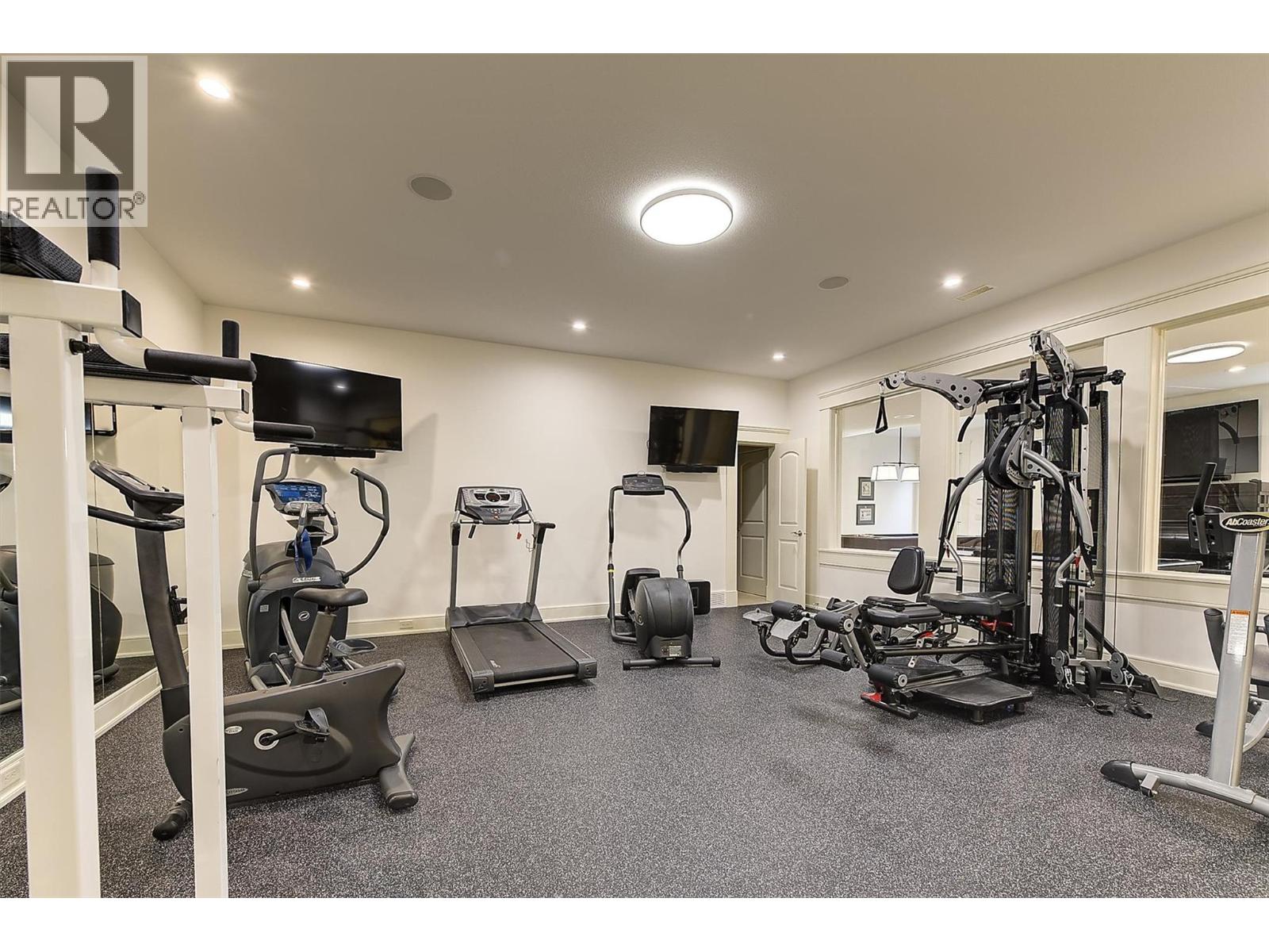 4466 Rattenbury Court