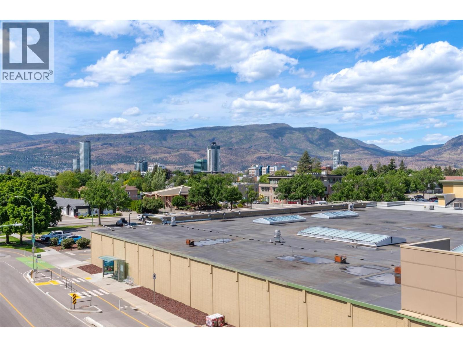 1165 Sutherland Avenue Unit# 405