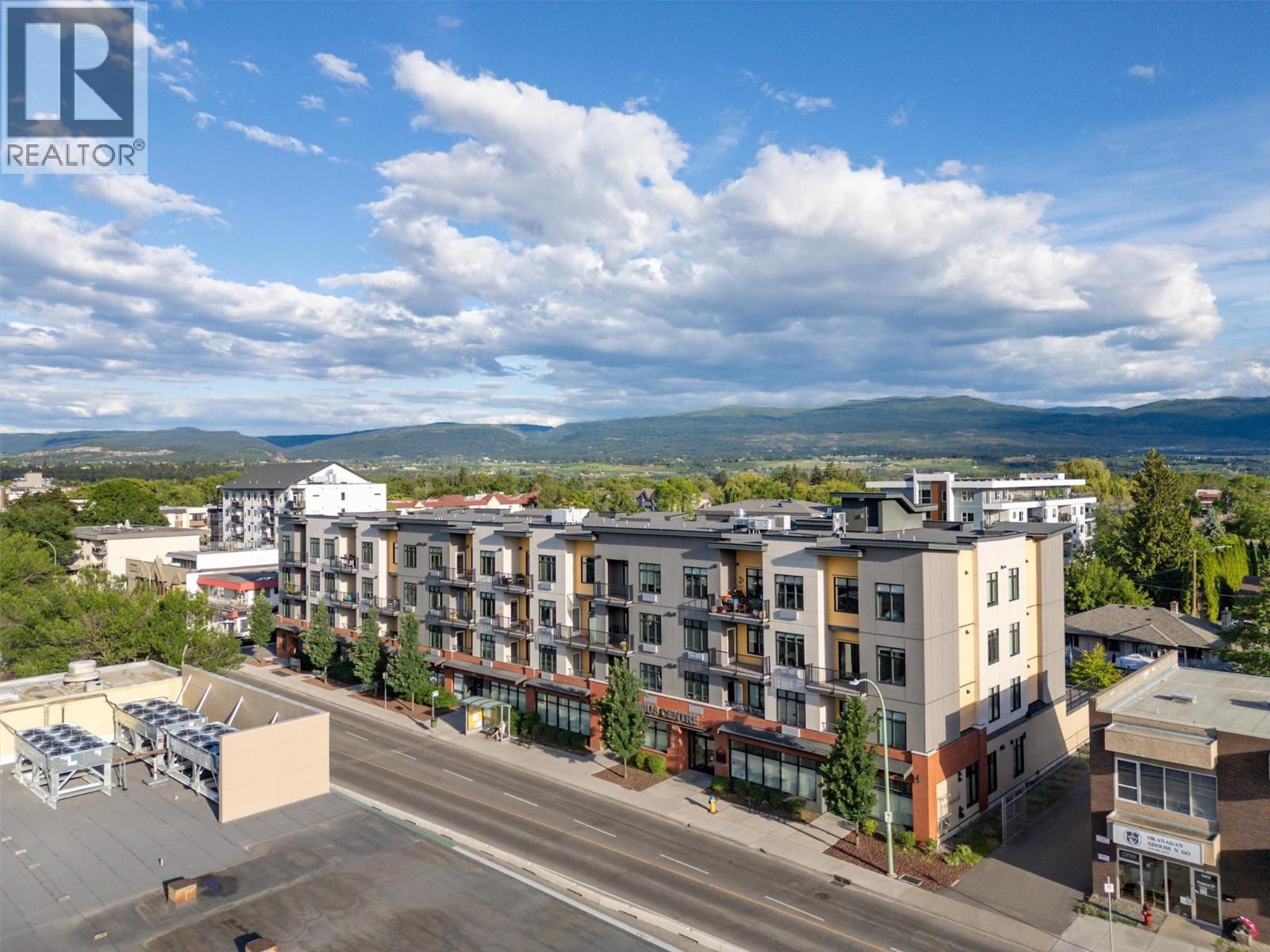 1165 Sutherland Avenue Unit# 405