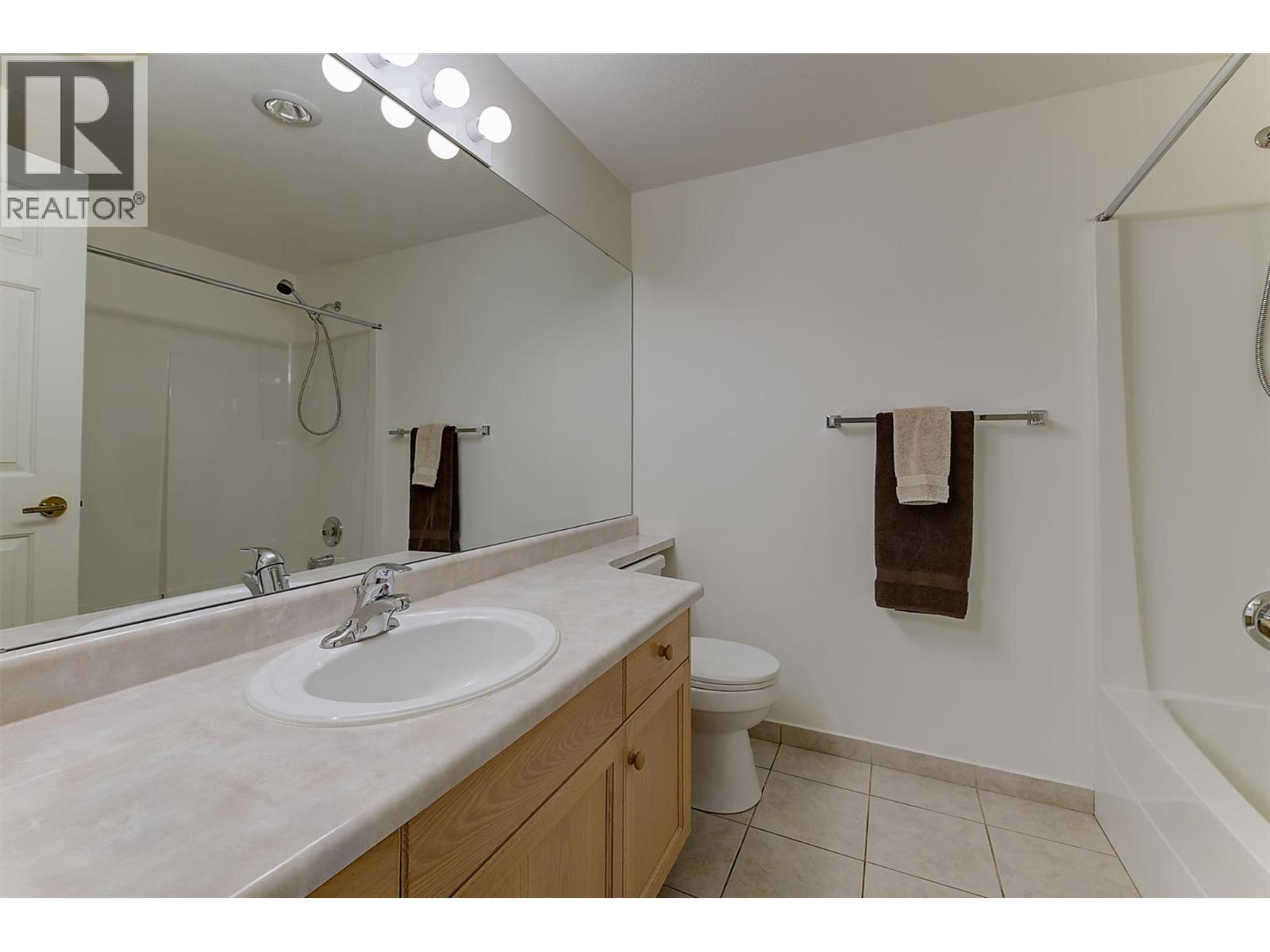 3335 Richter Street Unit# 101