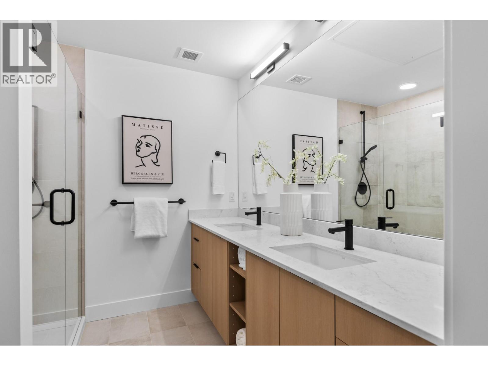 620 Coronation Avenue Unit# 102