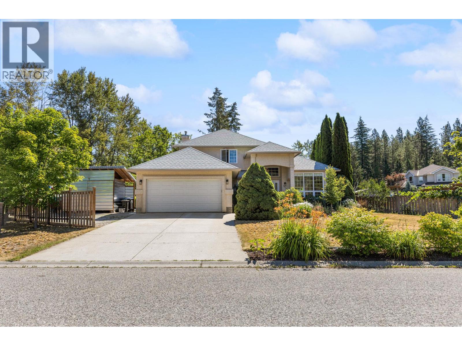 4015 Mahonia Drive