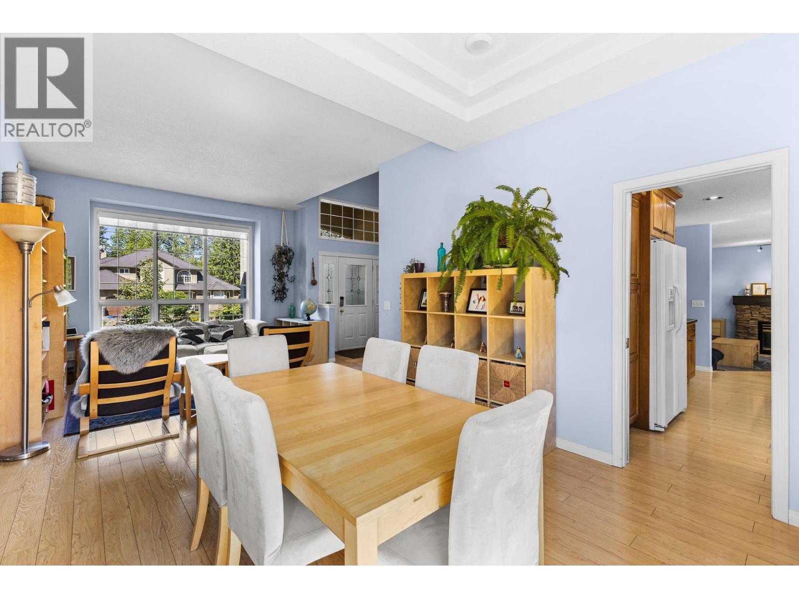 4015 Mahonia Drive