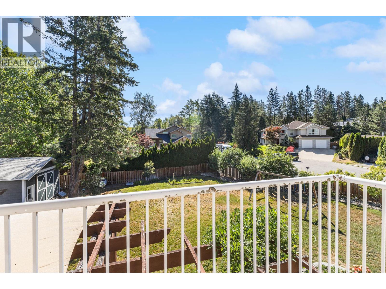 4015 Mahonia Drive