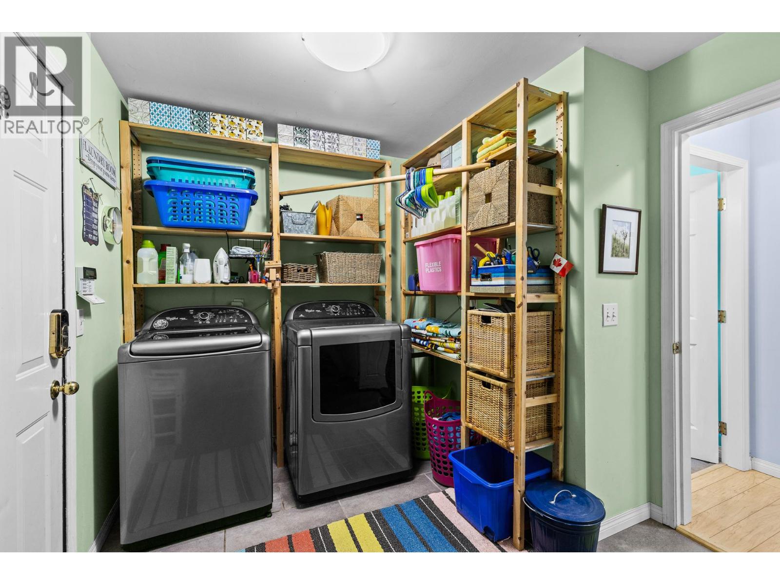 4015 Mahonia Drive
