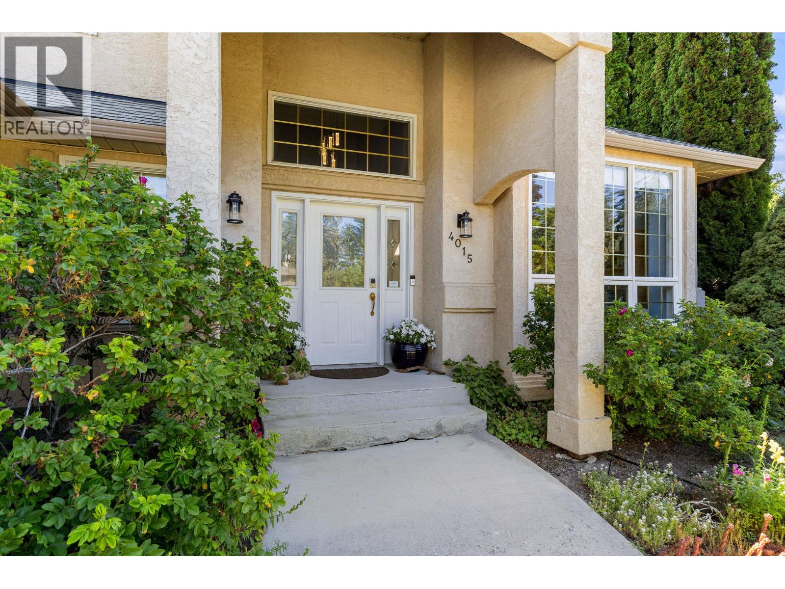 4015 Mahonia Drive