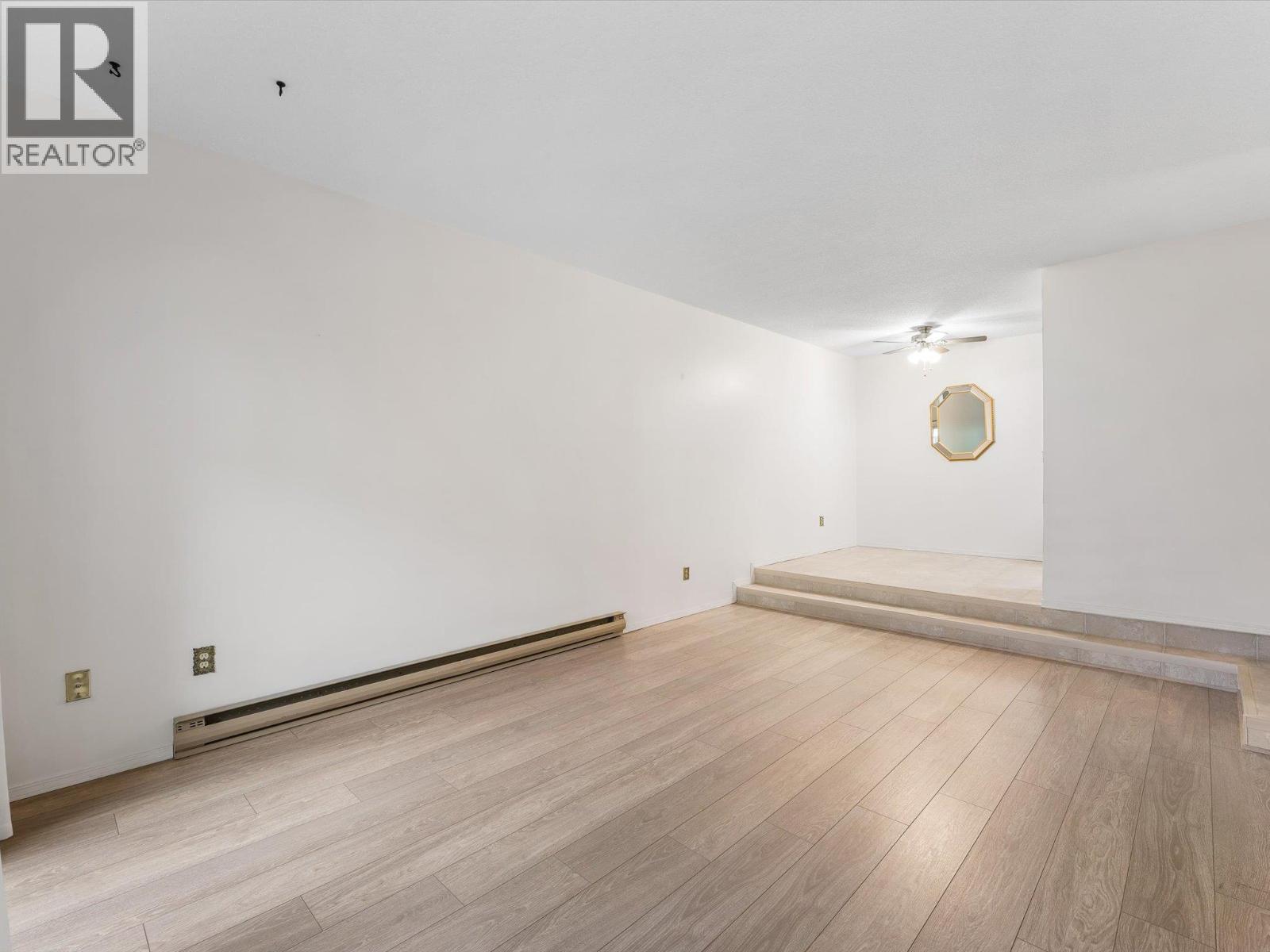 1565 Noble Court Unit# 106